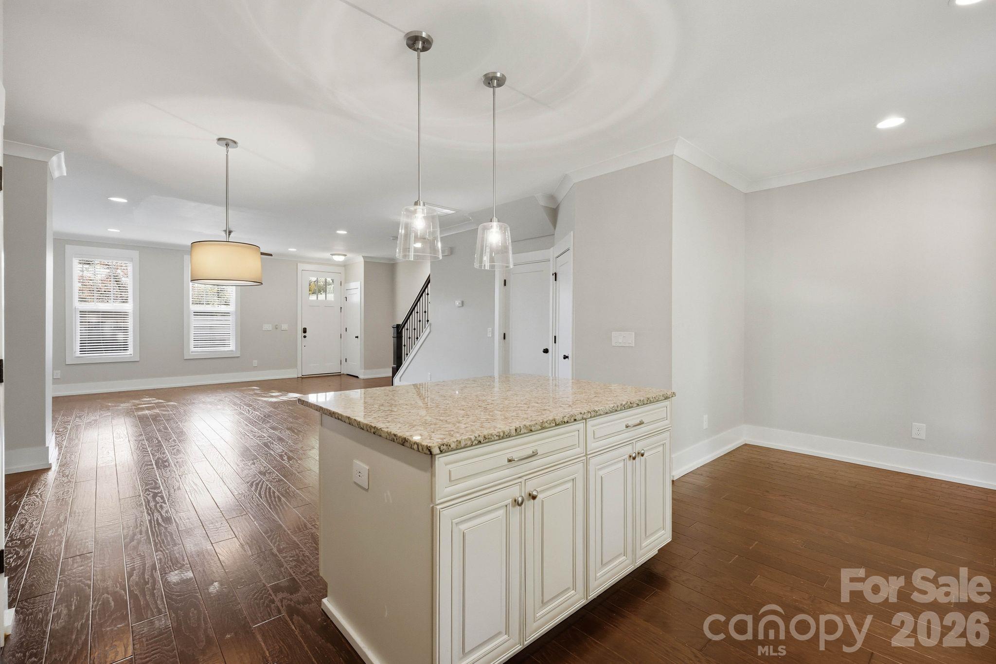 Townhouse at 1644 Kenilworth Avenue, Charlotte, photo 8 of 44