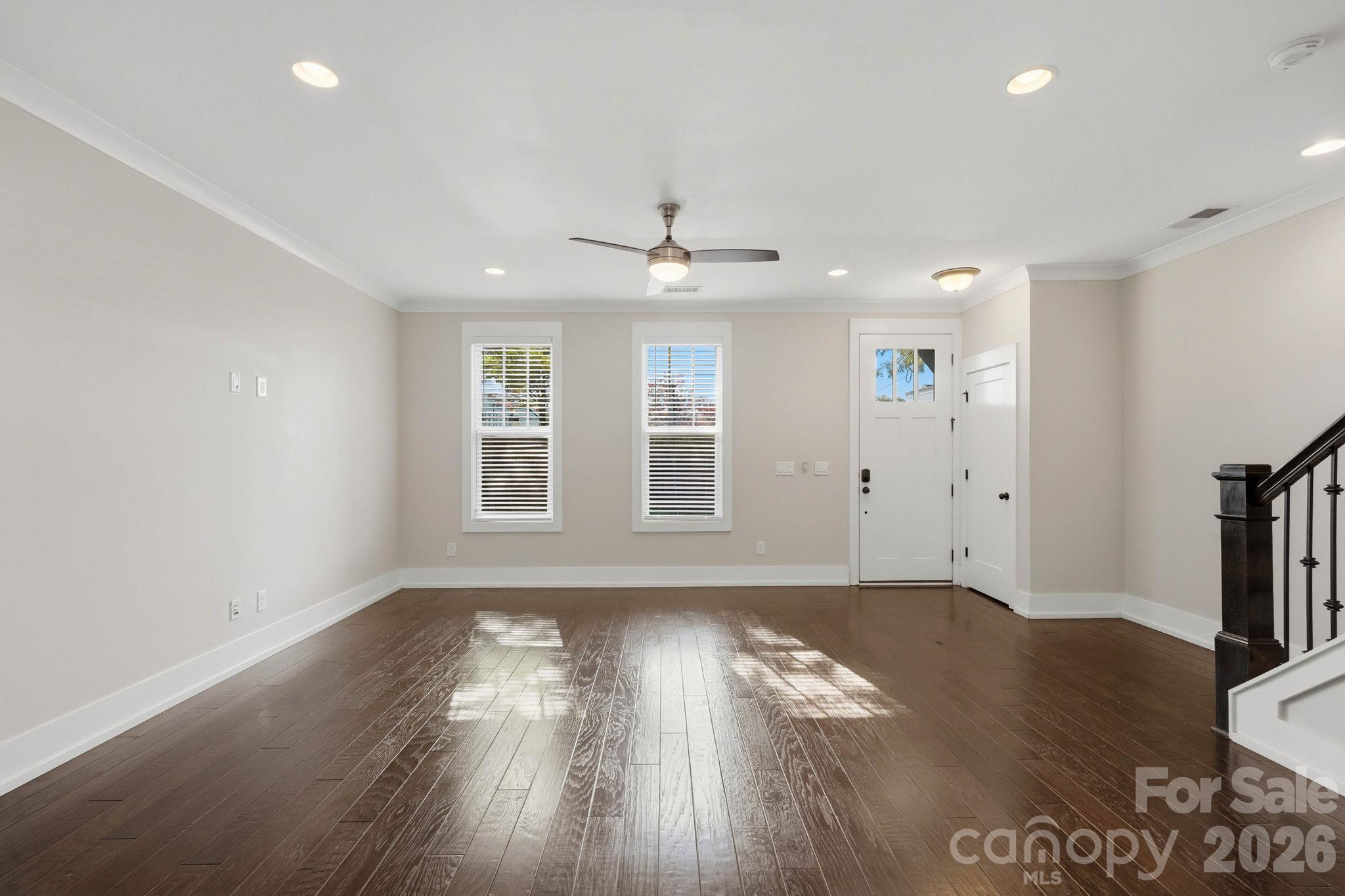 Living Room - 1644 Kenilworth Avenue, Charlotte