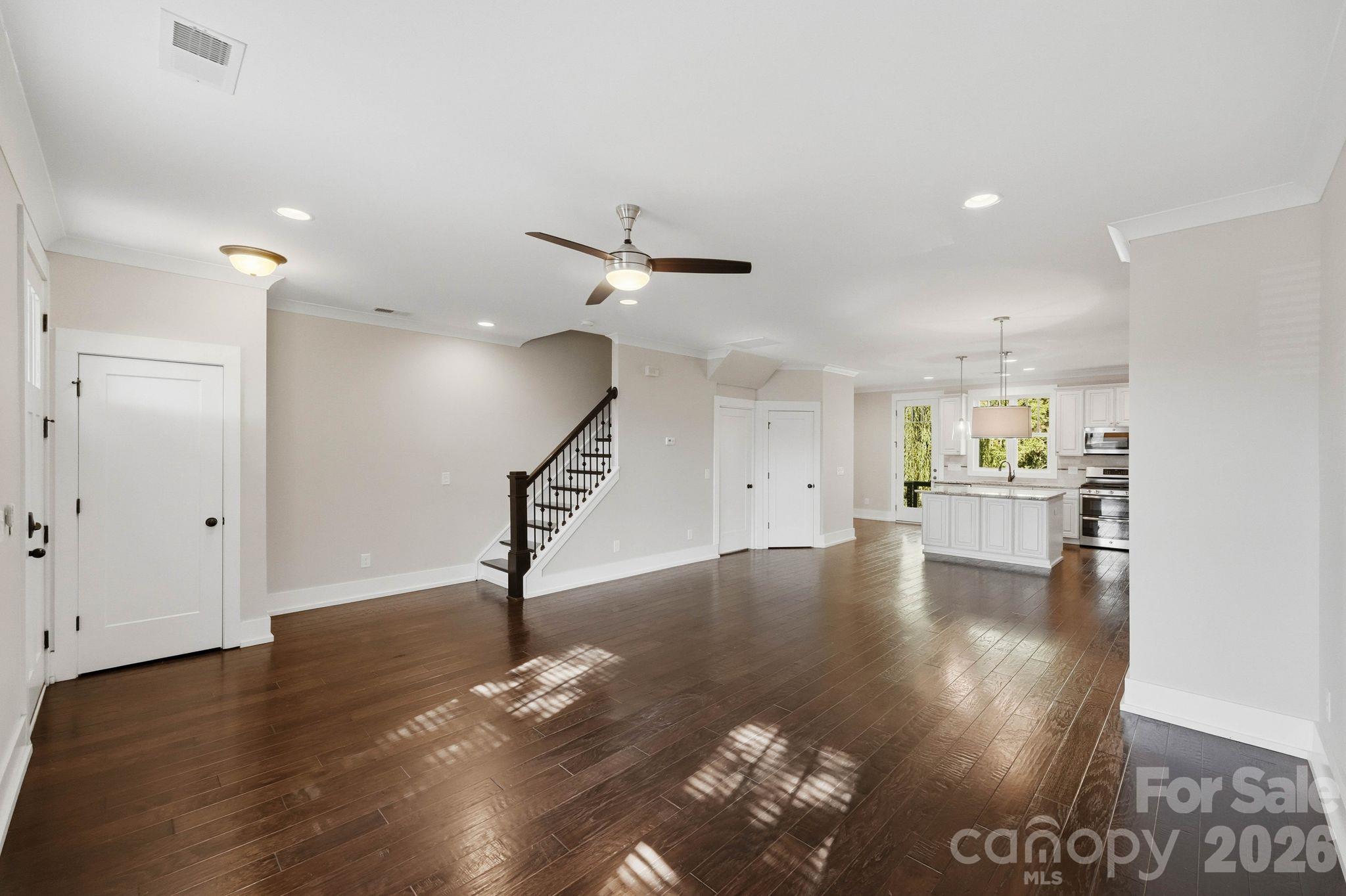 Living Room - 1644 Kenilworth Avenue, Charlotte