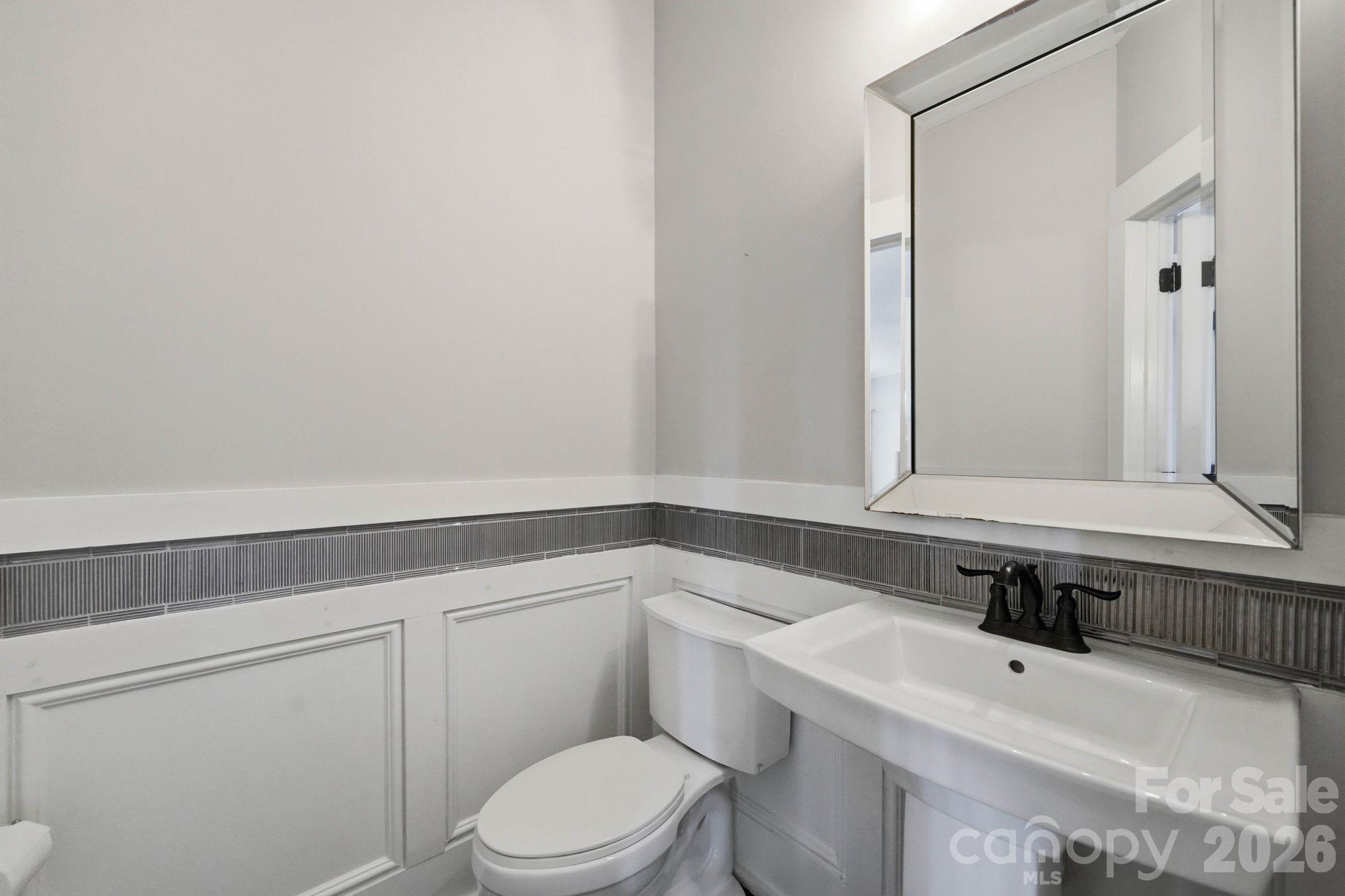 Half Bathroom Main Level - 1644 Kenilworth Avenue, Charlotte