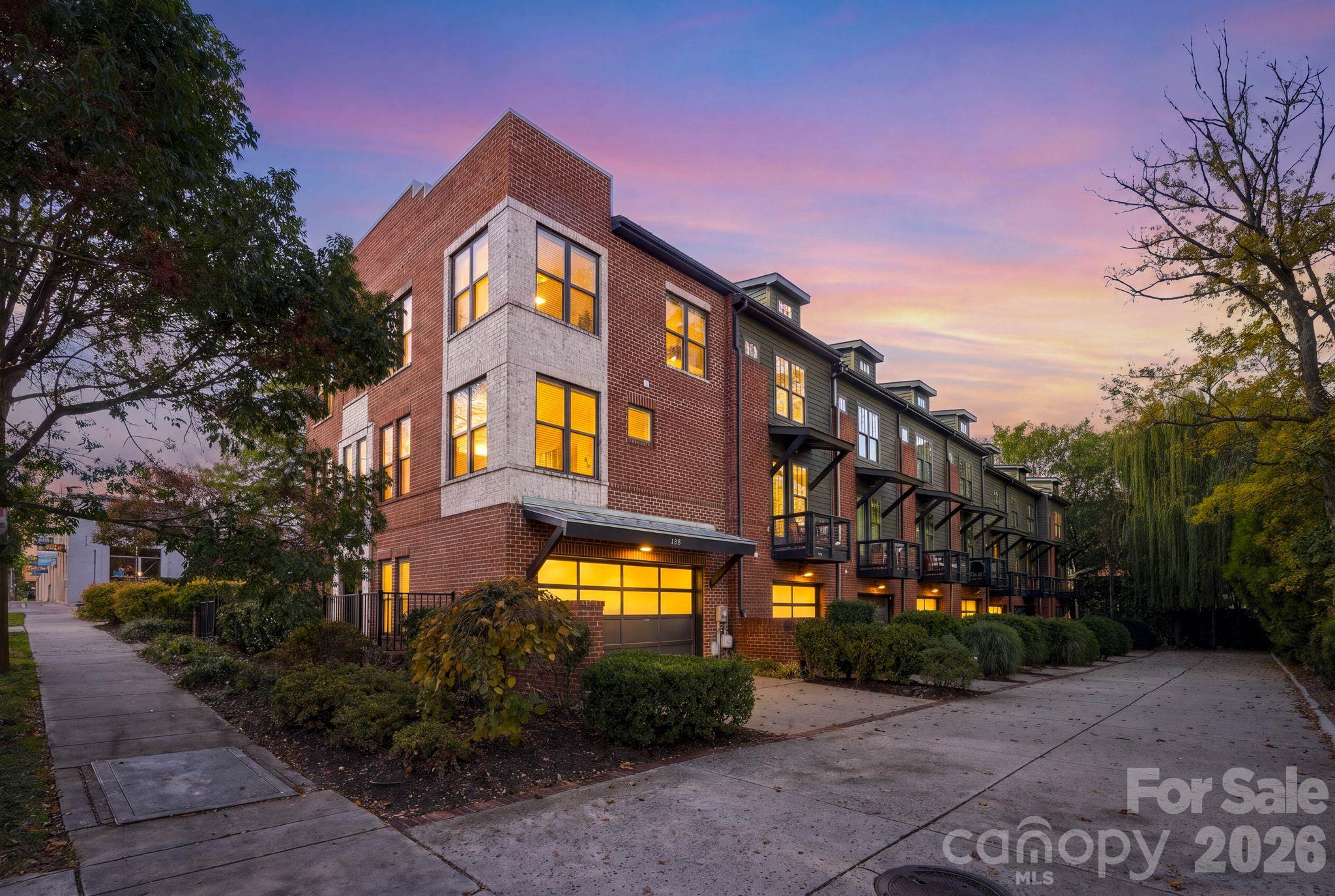 Virtually Enhanced - Dilworth Towns - 1644 Kenilworth Avenue, Charlotte