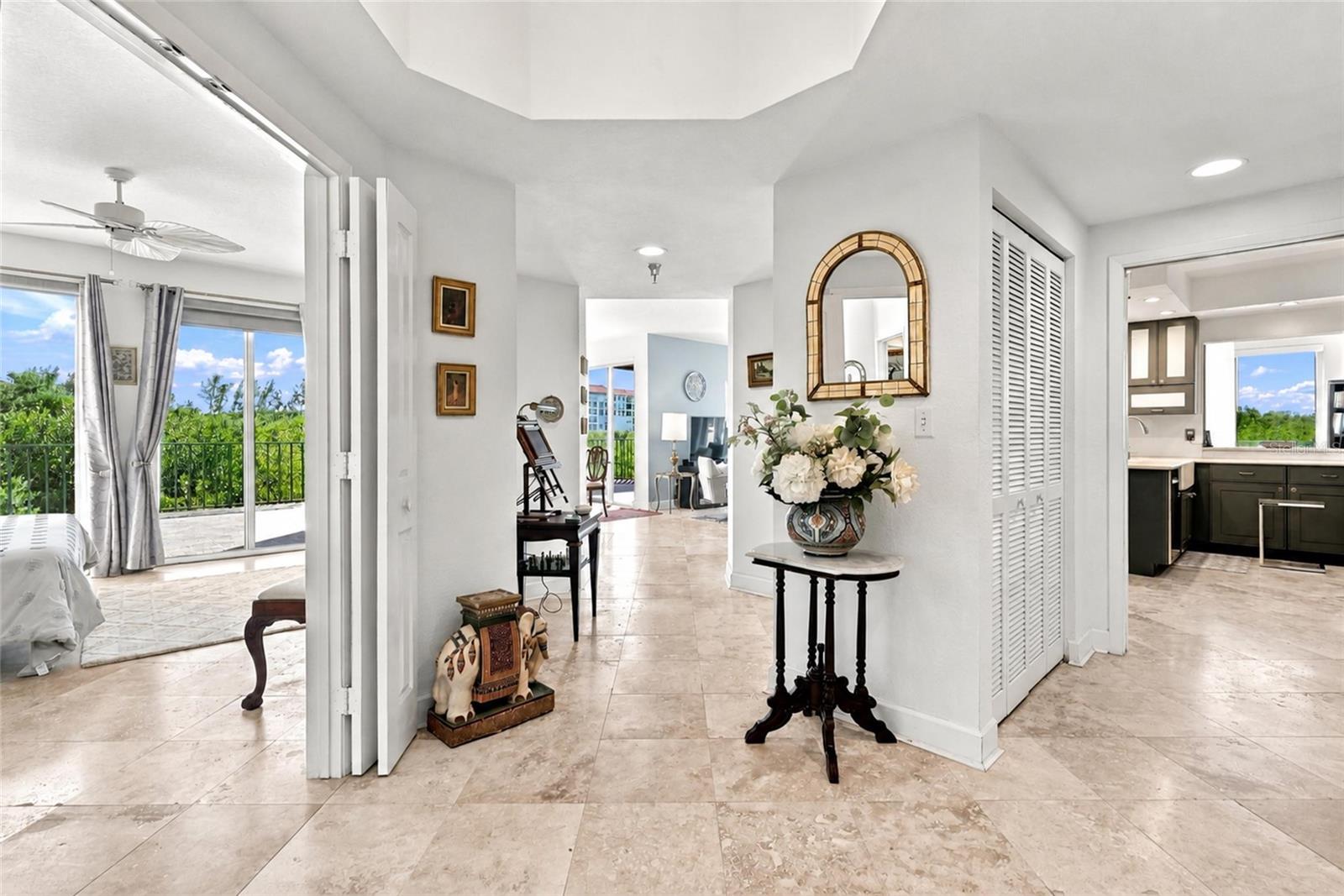 Condominium at 4780 DOLPHIN CAY LN S #102, ST PETERSBURG, photo 7 of 59