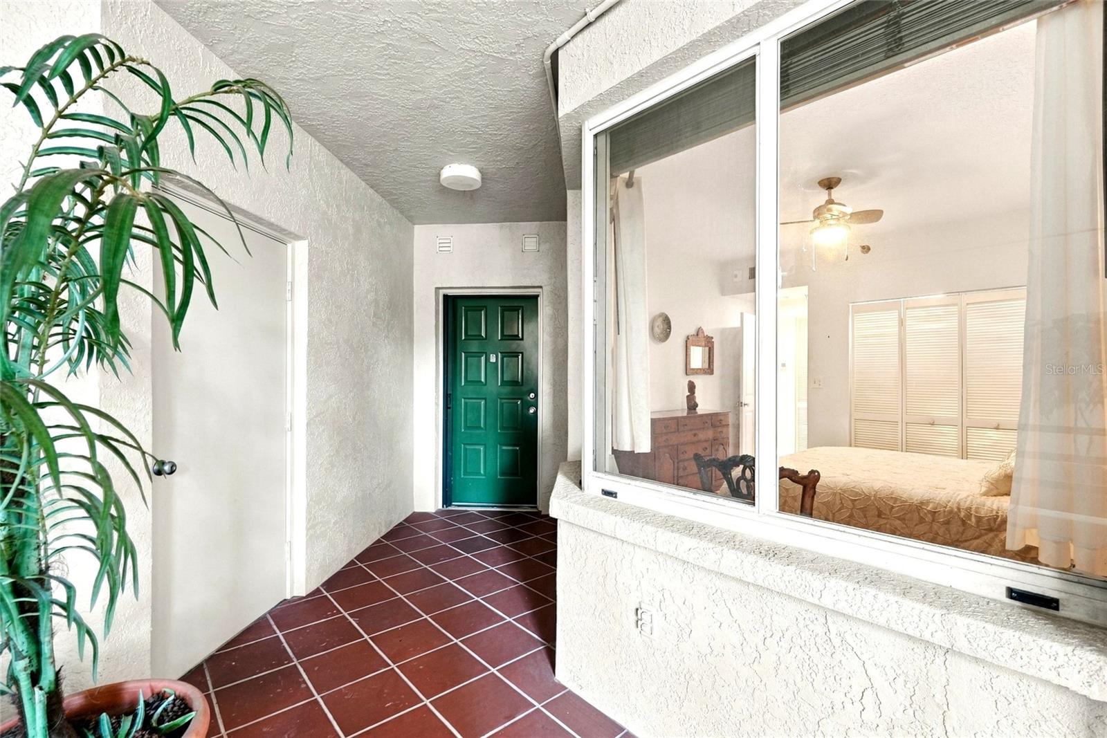 Condominium at 4780 DOLPHIN CAY LN S #102, ST PETERSBURG, photo 31 of 59