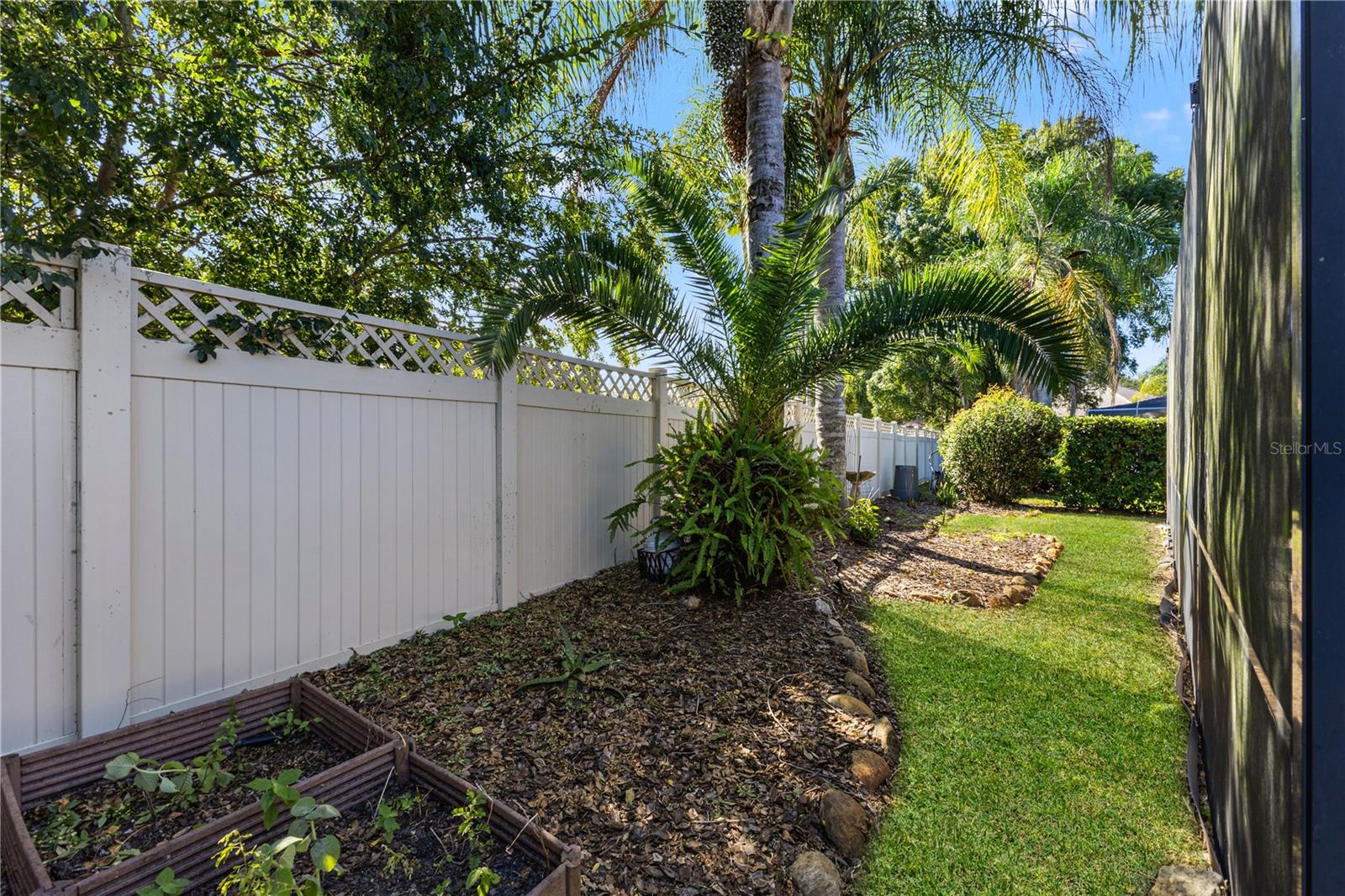 Single Family Residence at 17725 NATHANS DR, TAMPA, photo 45 of 58