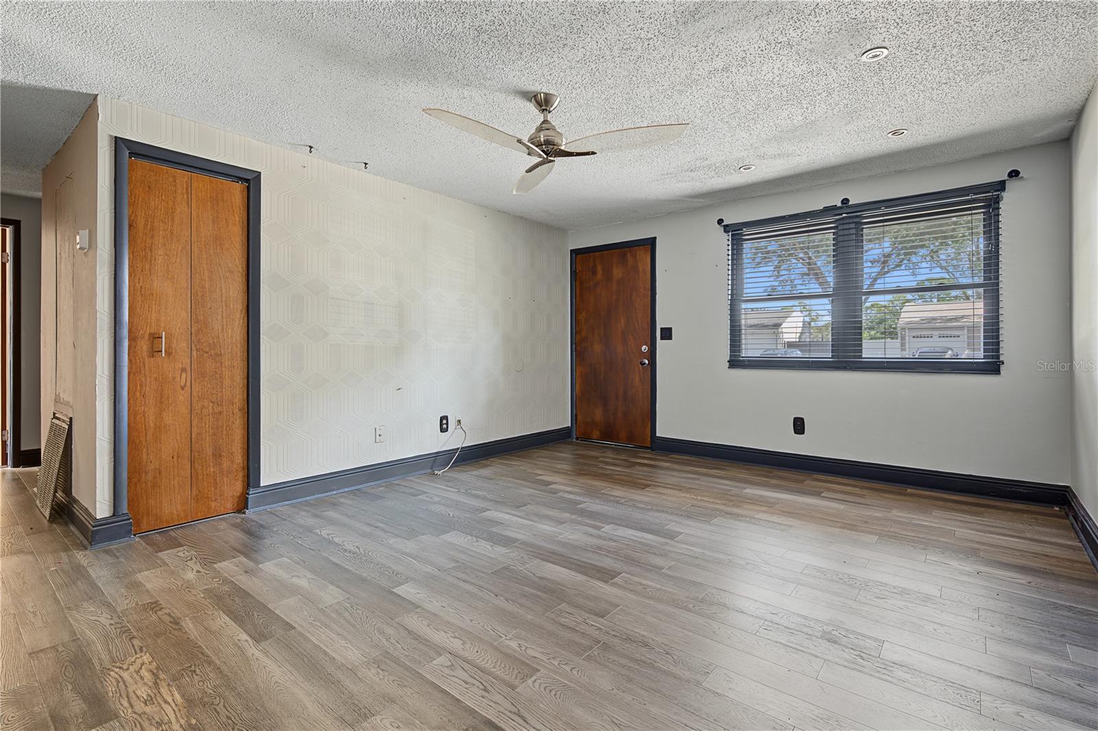 Single Family Residence at 608 TIMBER BAY CIR E, OLDSMAR, photo 4 of 36