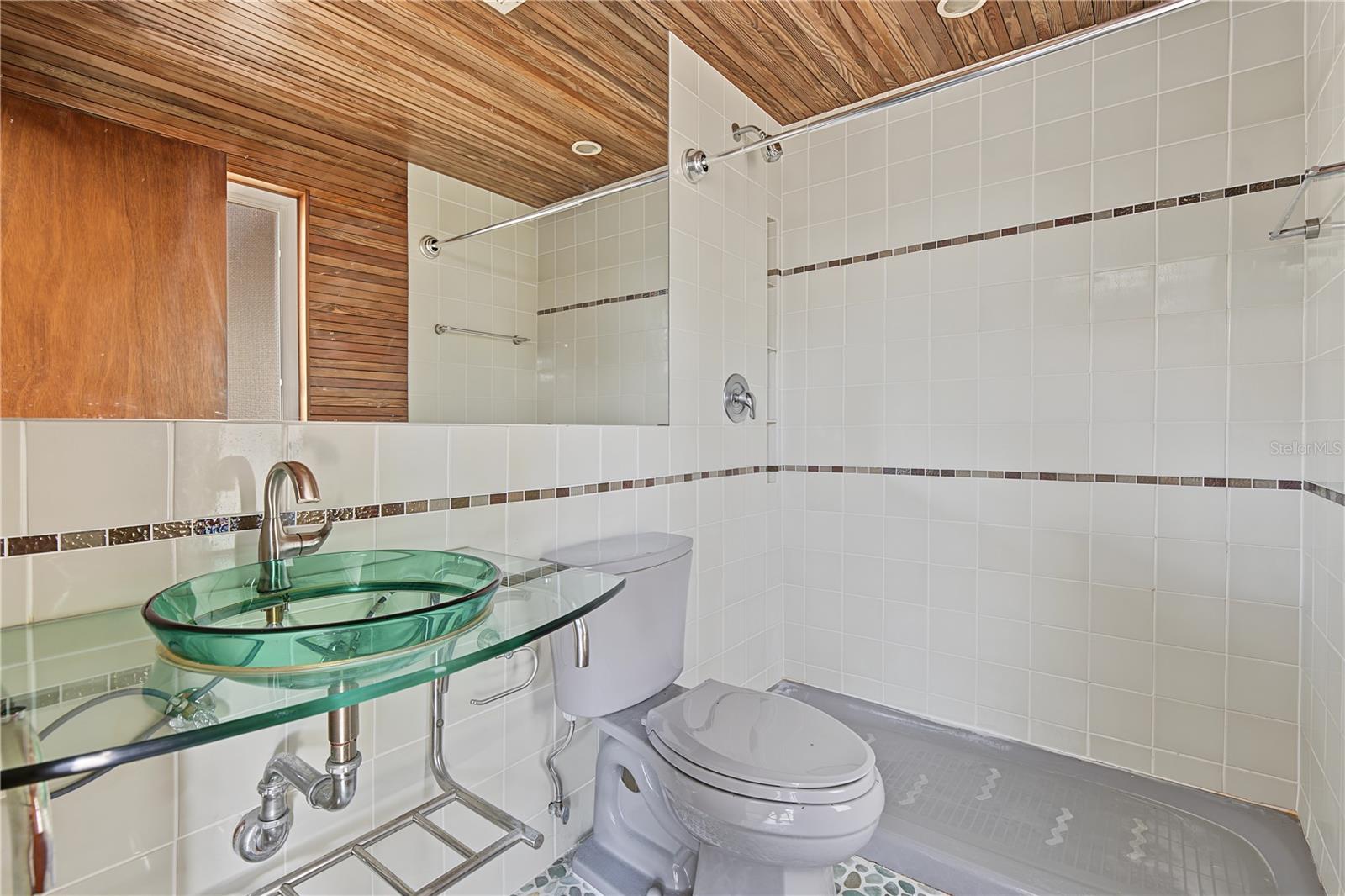 Single Family Residence at 608 TIMBER BAY CIR E, OLDSMAR, photo 16 of 36