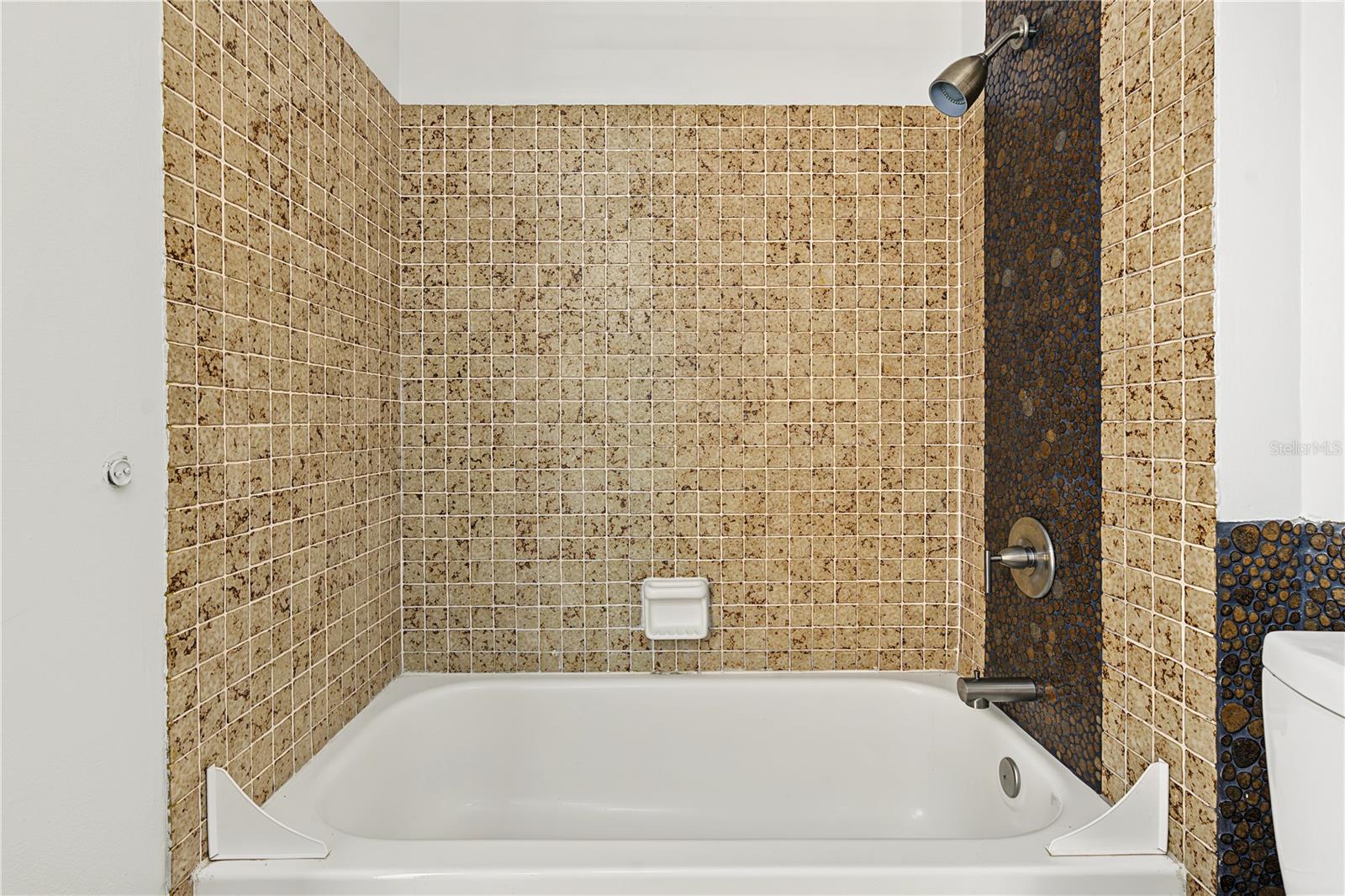 Single Family Residence at 608 TIMBER BAY CIR E, OLDSMAR, photo 19 of 36