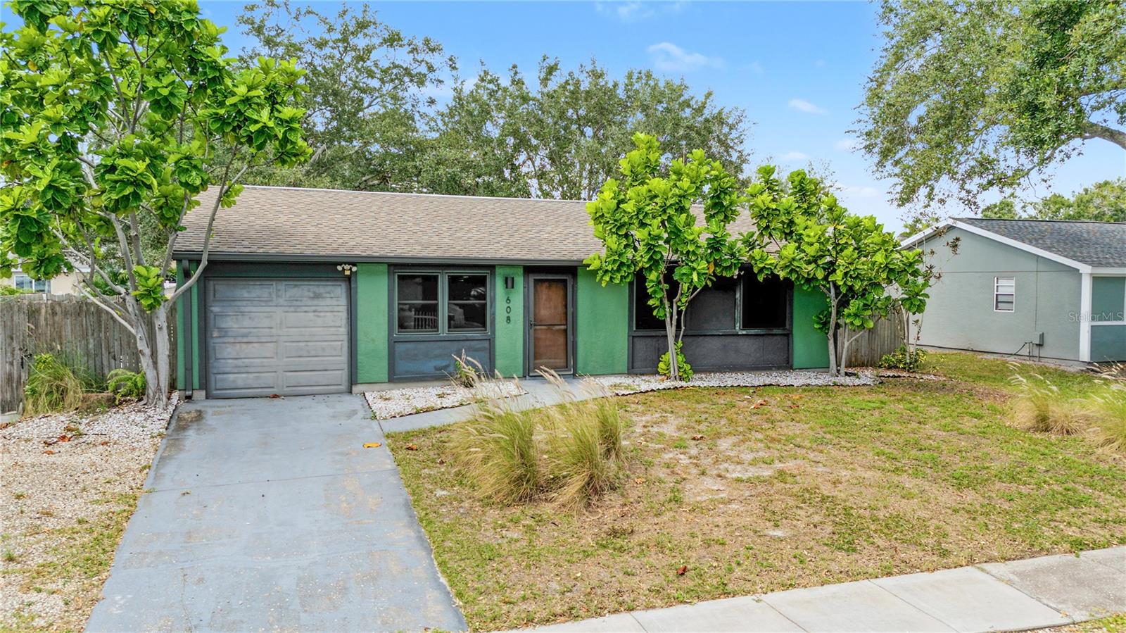 Single Family Residence at 608 TIMBER BAY CIR E, OLDSMAR, photo 30 of 36