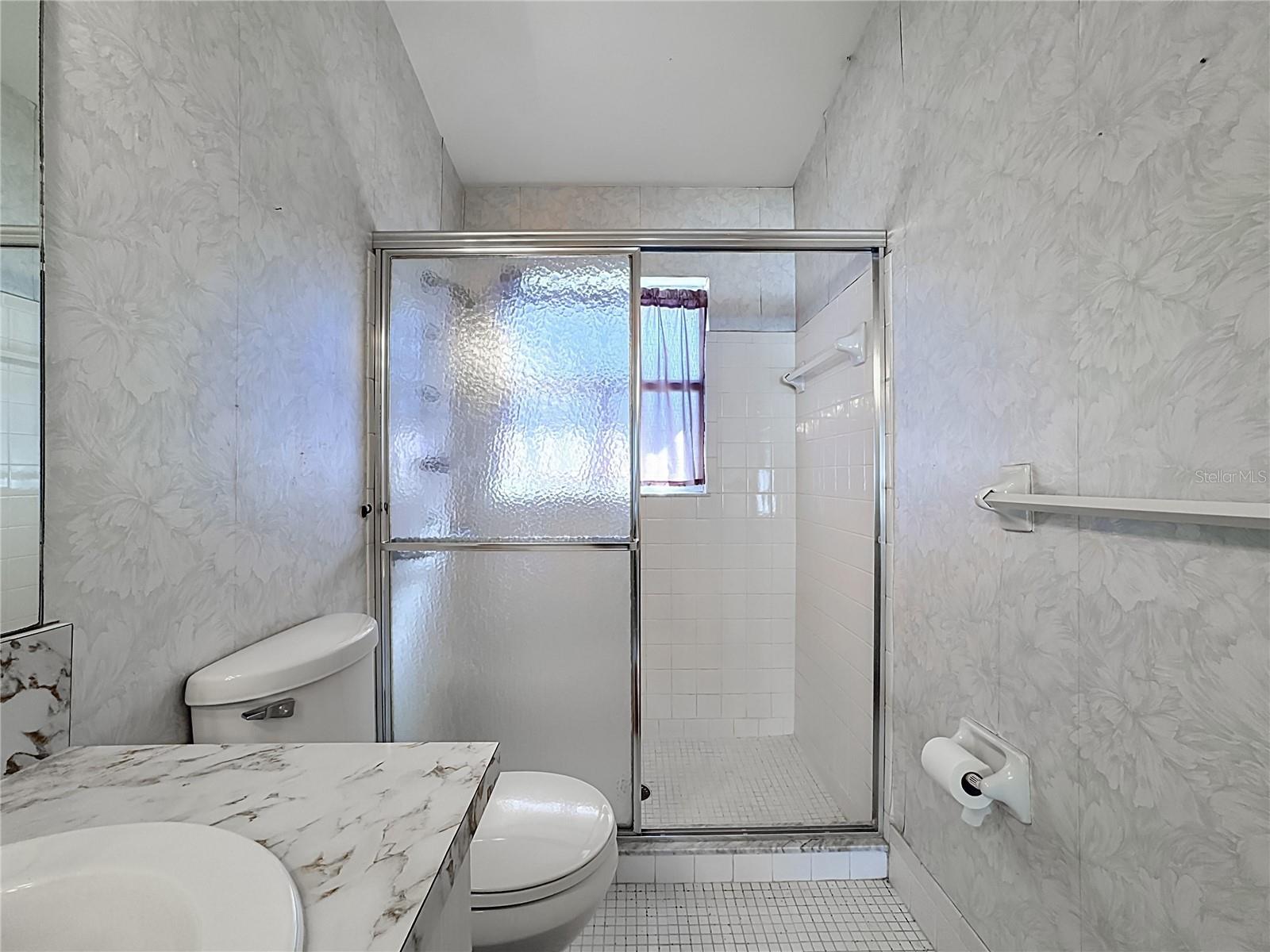 primary ensuite bathroom - 3206 42ND ST W #NA, BRADENTON