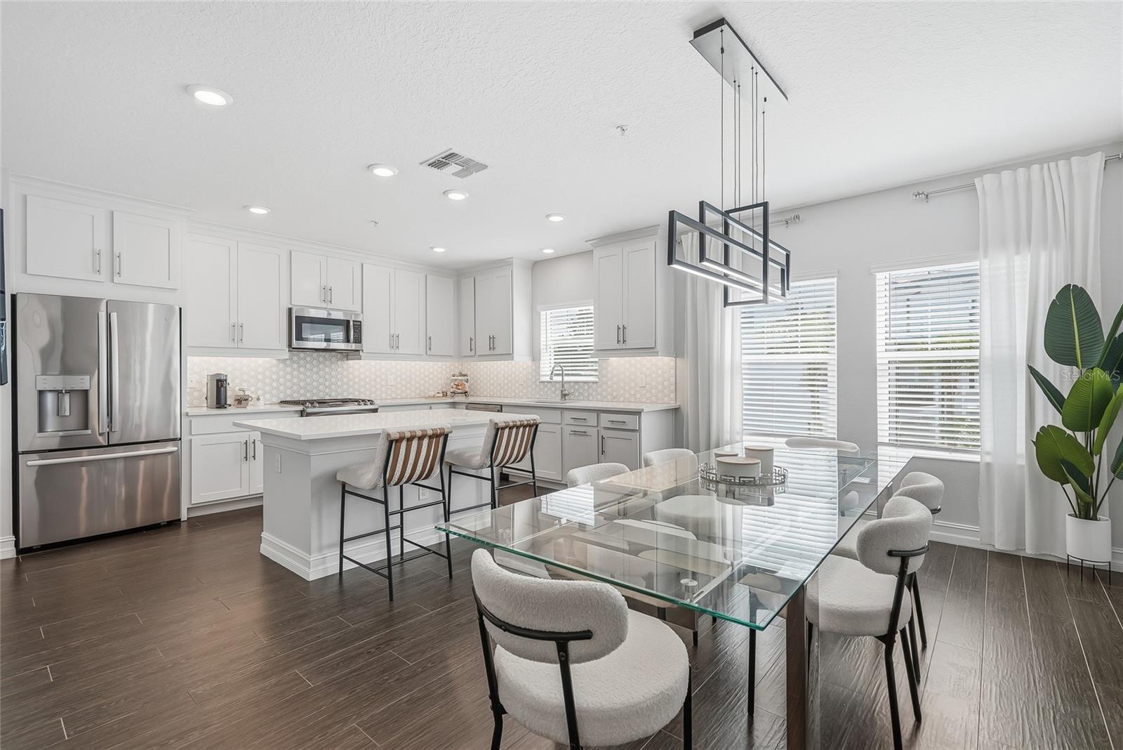 Townhouse at 5120 BRIDGE ST #4, TAMPA, photo 3 of 38