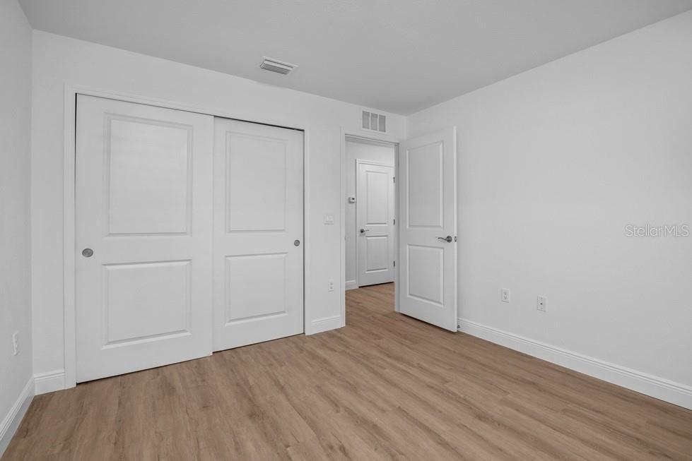 Single Family Residence at 1631 S SAN MATEO DR, NORTH PORT, photo 5 of 6