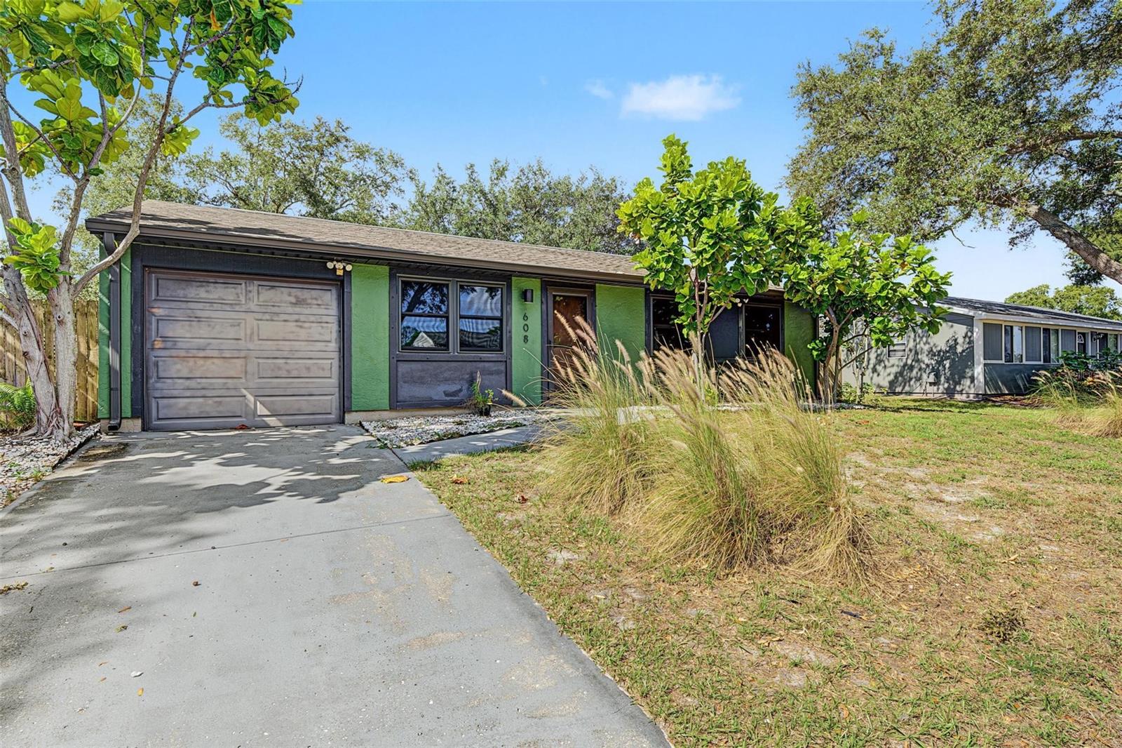 Single Family Residence at 608 TIMBER BAY CIR E, OLDSMAR, photo 29 of 36