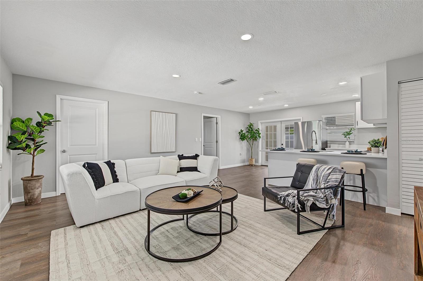 Single Family Residence at 548 FRANDOR PL, APOLLO BEACH, photo 2 of 45