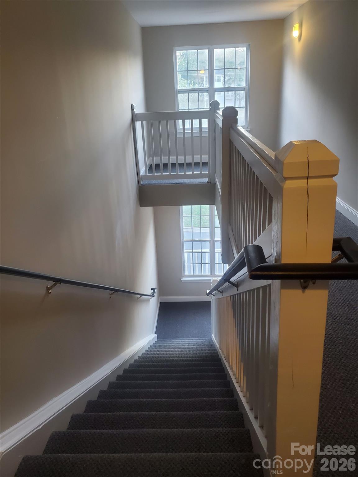 Condominium at 6365 Park Creek Drive, Charlotte, photo 2 of 13