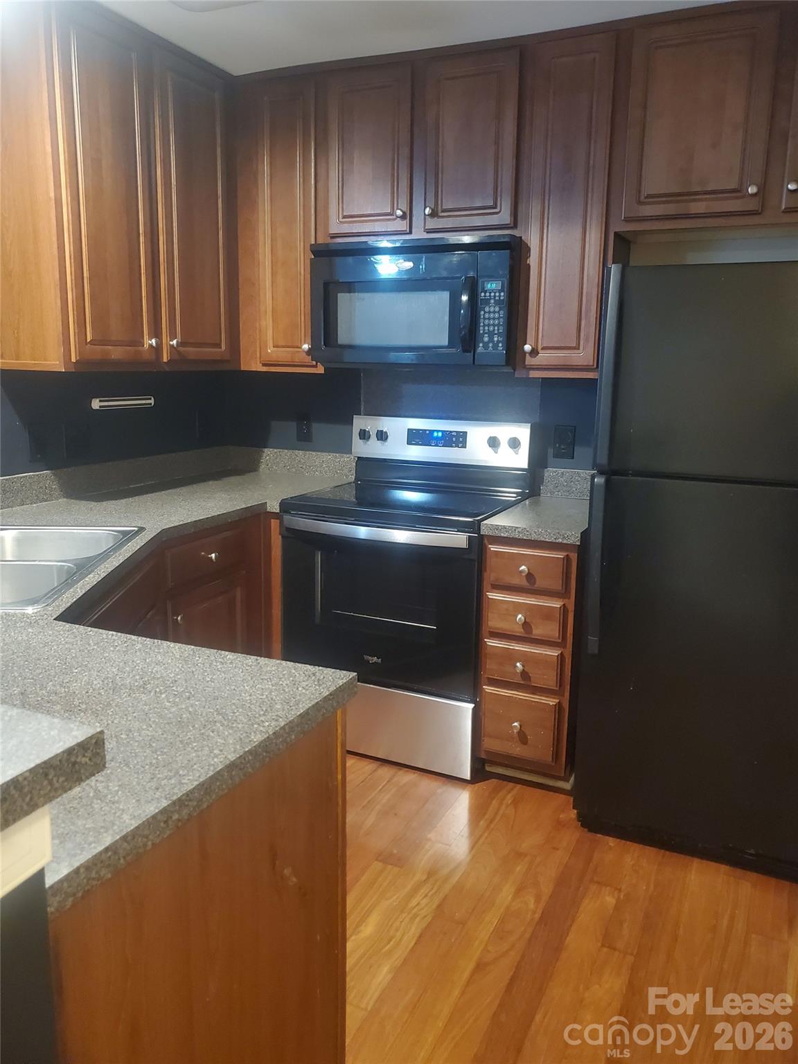 Condominium at 6365 Park Creek Drive, Charlotte, photo 5 of 13