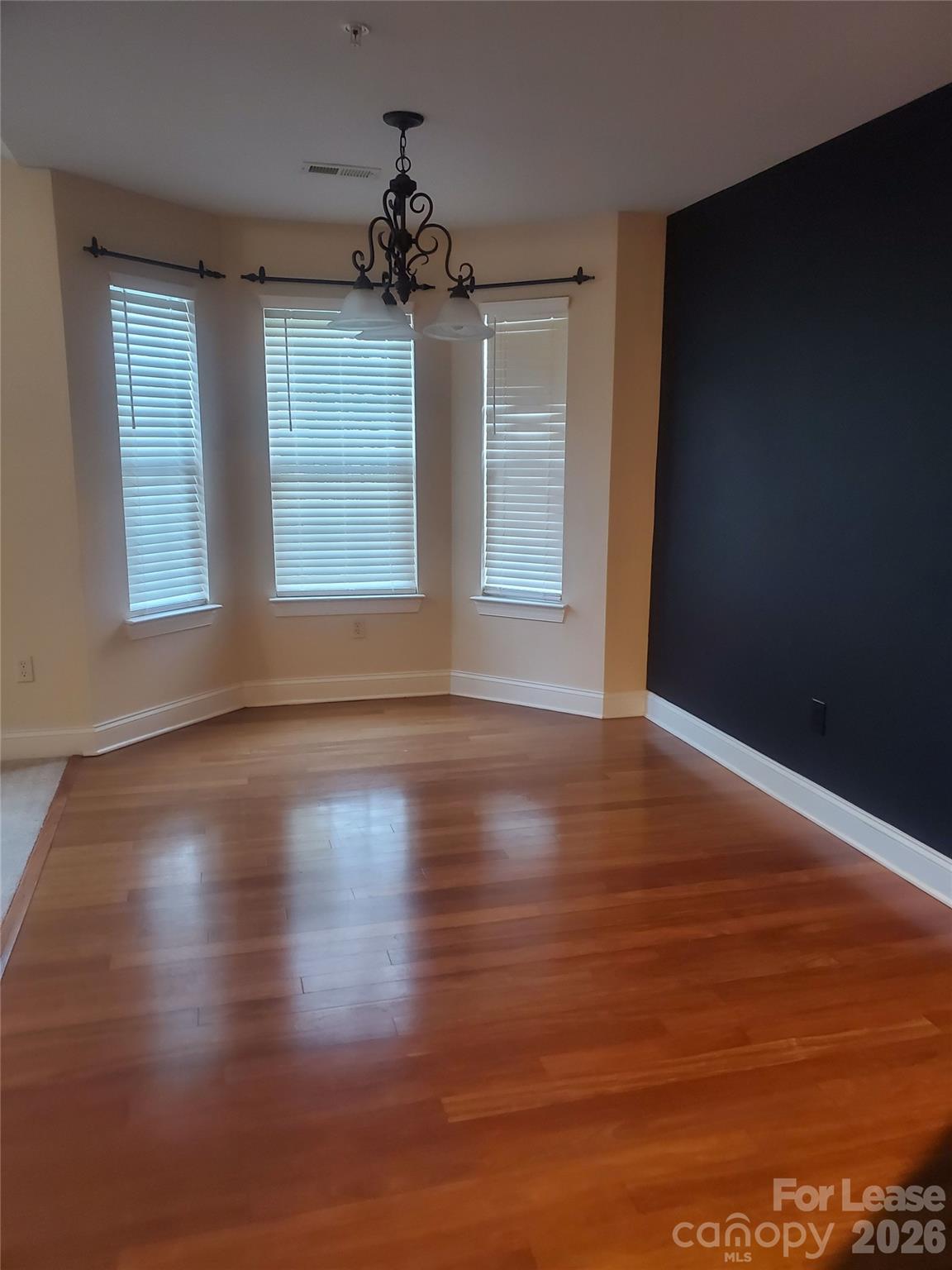 Condominium at 6365 Park Creek Drive, Charlotte, photo 7 of 13