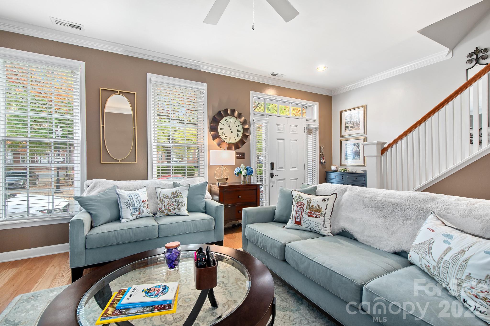 Townhouse at 13835 Cinnabar Place, Huntersville, photo 6 of 27