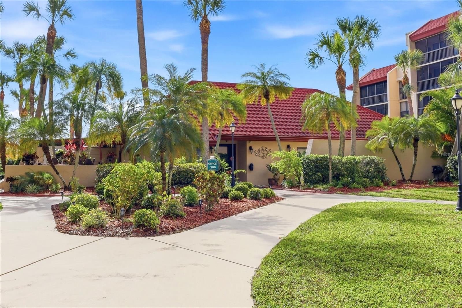 Walkway to Clubhouse - 21405 OLEAN BLVD #434, PORT CHARLOTTE
