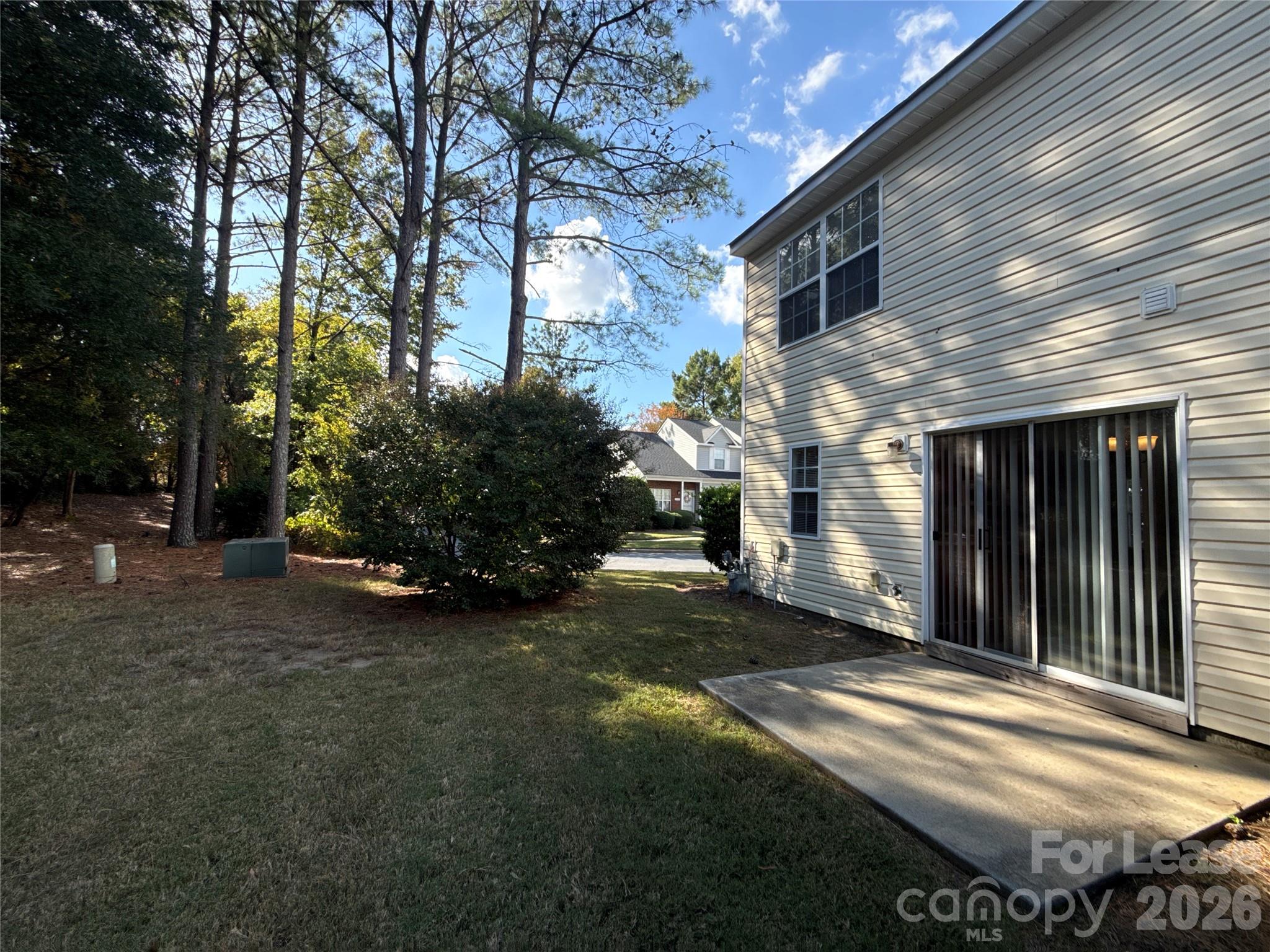 Townhouse at 14327 Tranters Creek Lane, Charlotte, photo 20 of 21