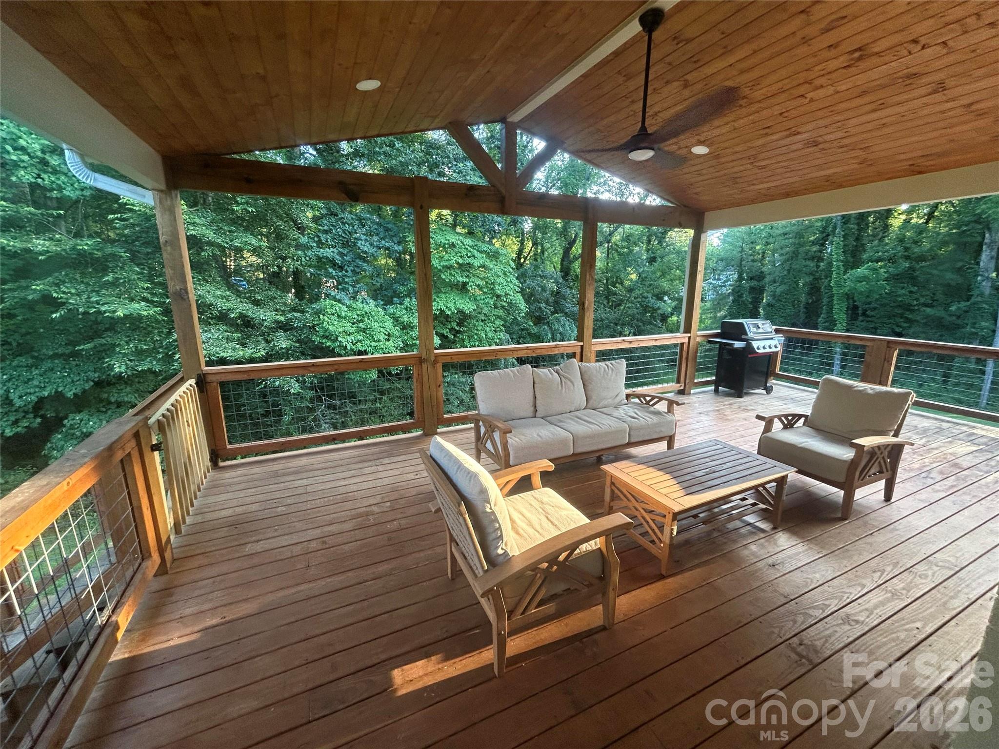 Single Family Residence at 10 Oakwood Drive, Weaverville, photo 8 of 29