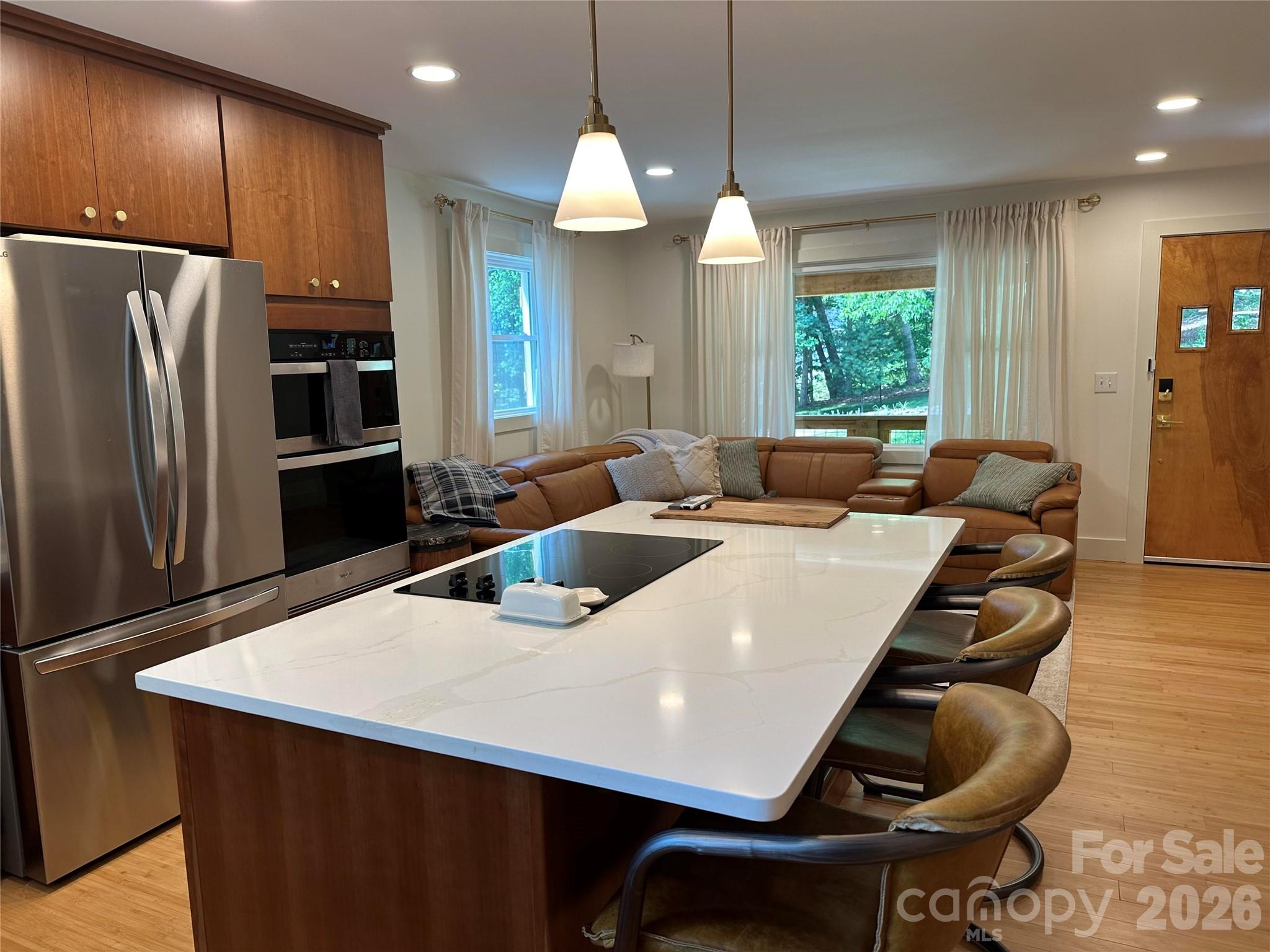 Single Family Residence at 10 Oakwood Drive, Weaverville, photo 10 of 29