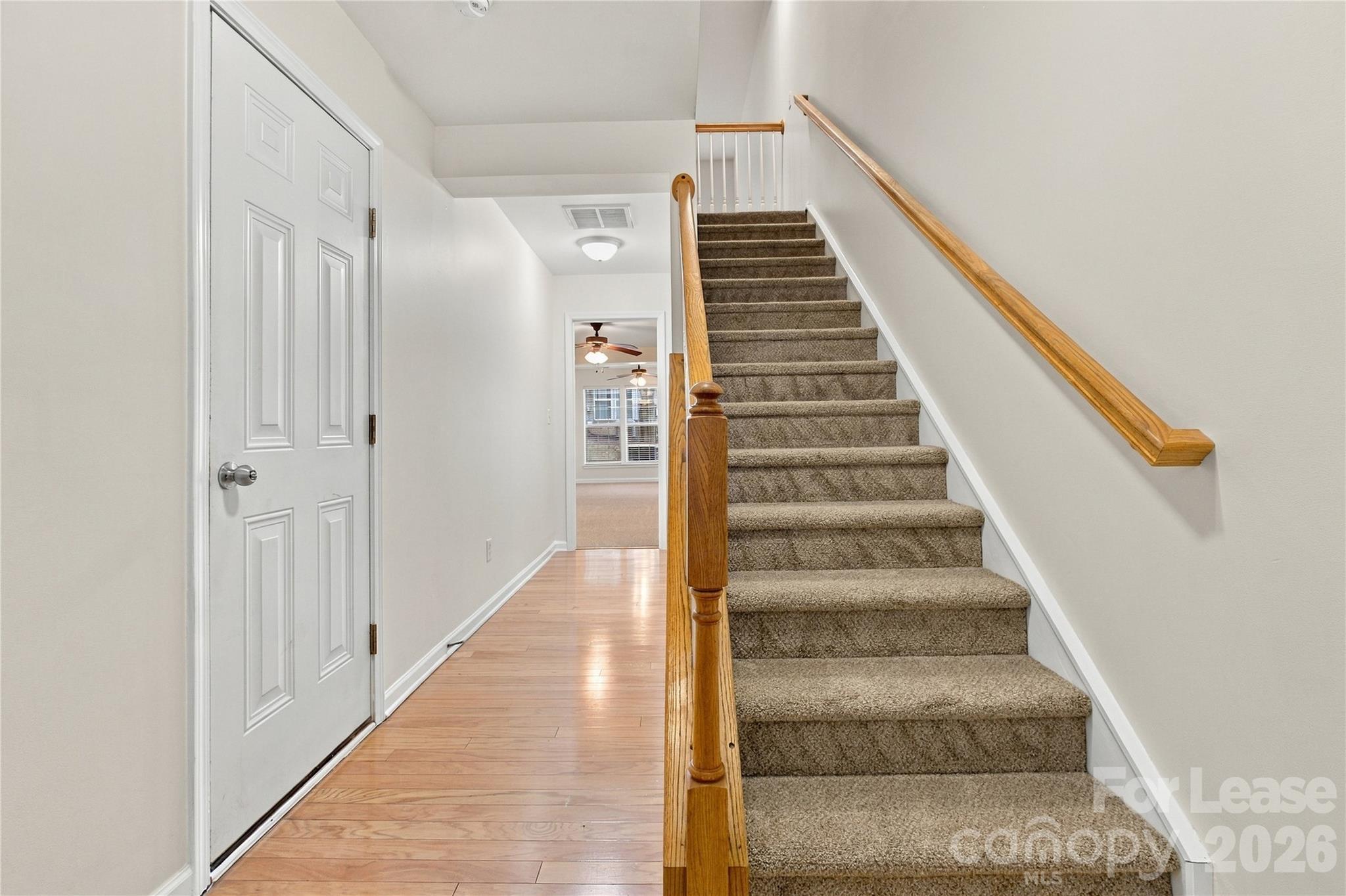 Townhouse at 261 Lincoln Street, Charlotte, photo 2 of 18