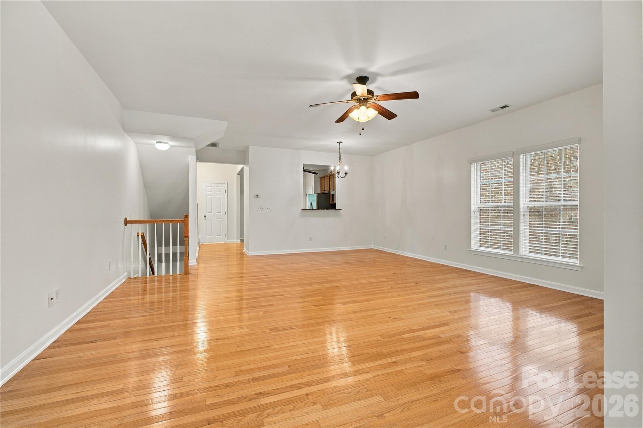 Townhouse at 261 Lincoln Street, Charlotte, photo 8 of 18