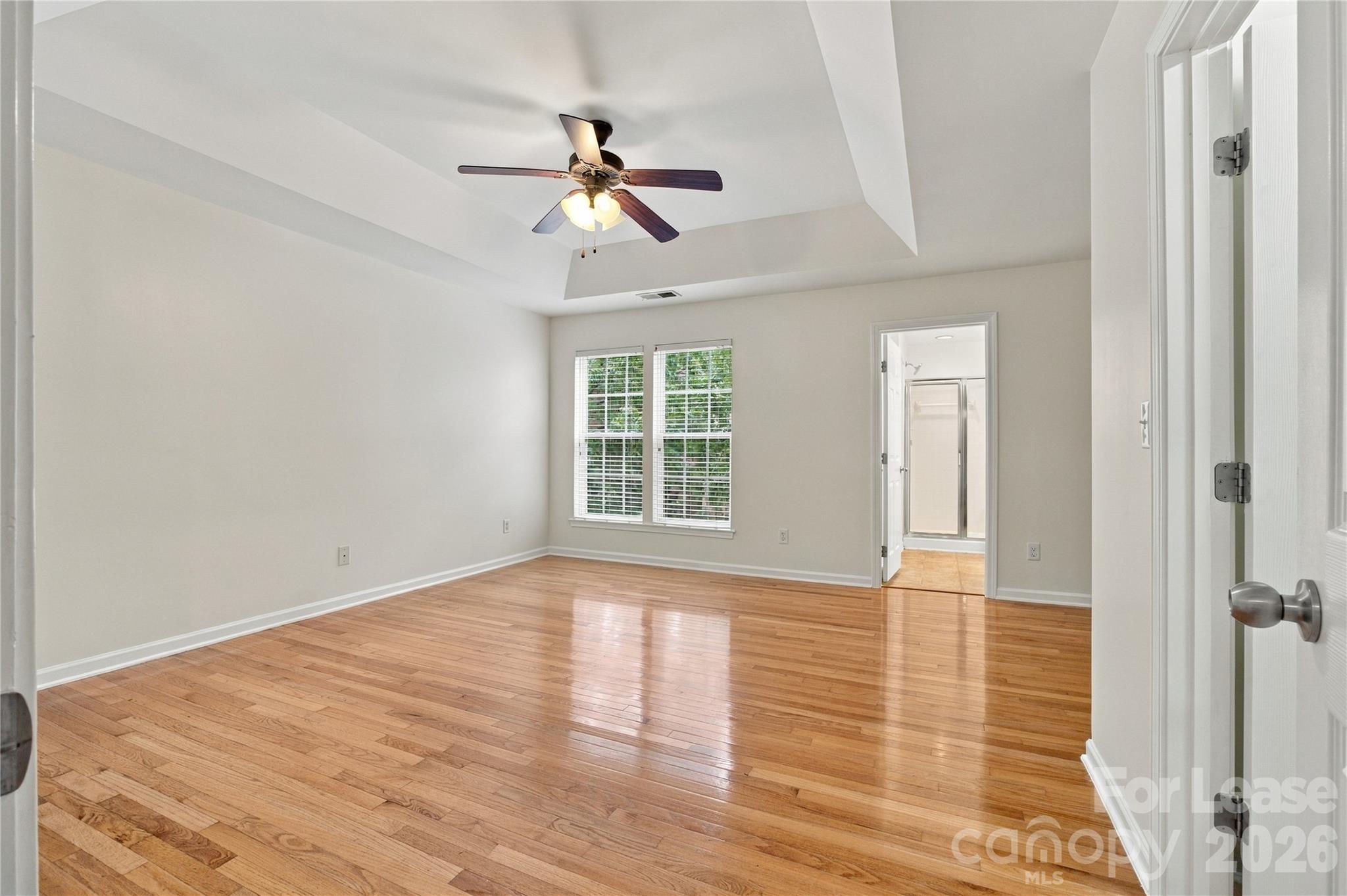 Townhouse at 261 Lincoln Street, Charlotte, photo 13 of 18