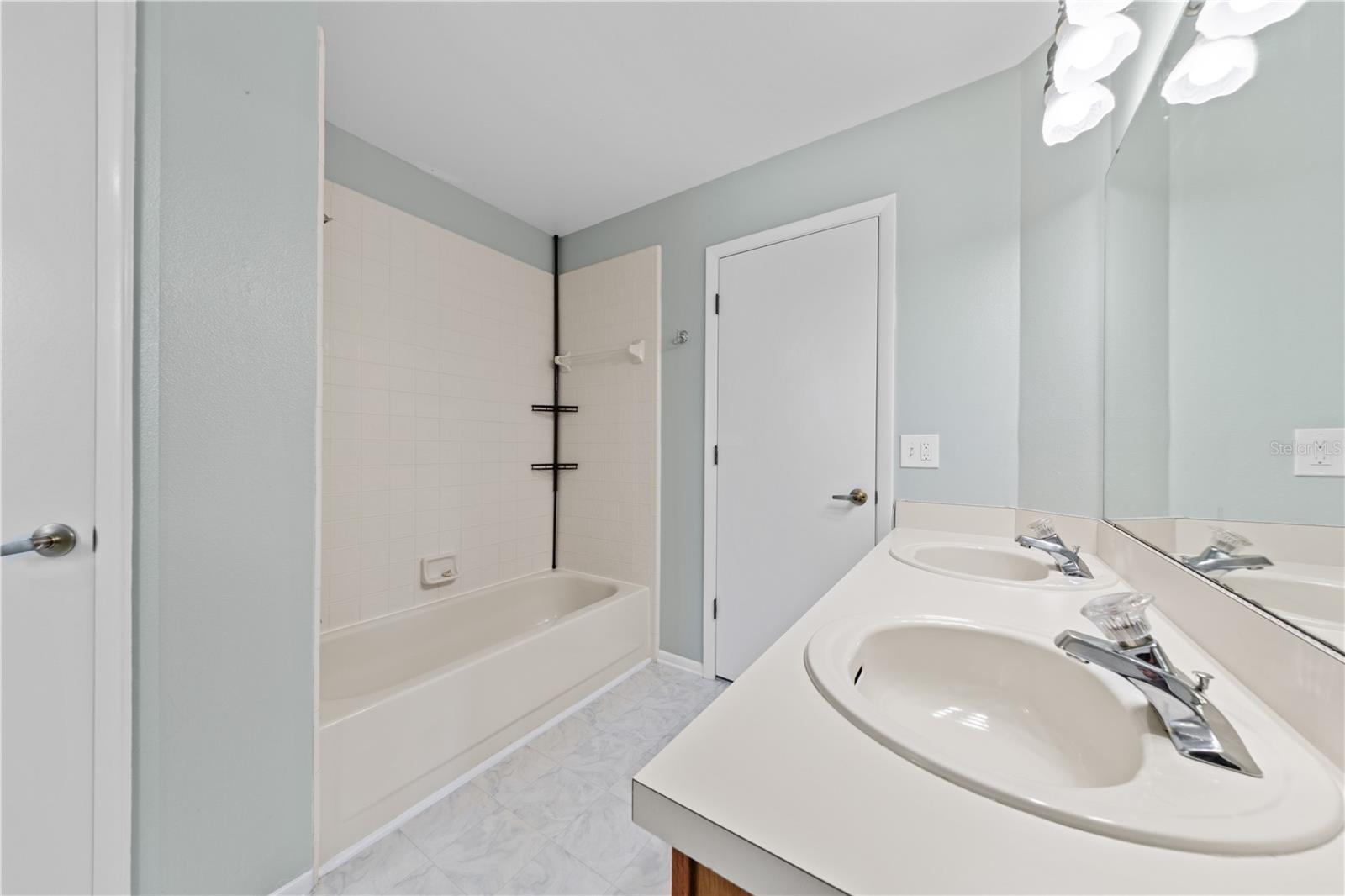 Bathroom 2 - 3701 BEAVER RIDGE DR, ORLANDO
