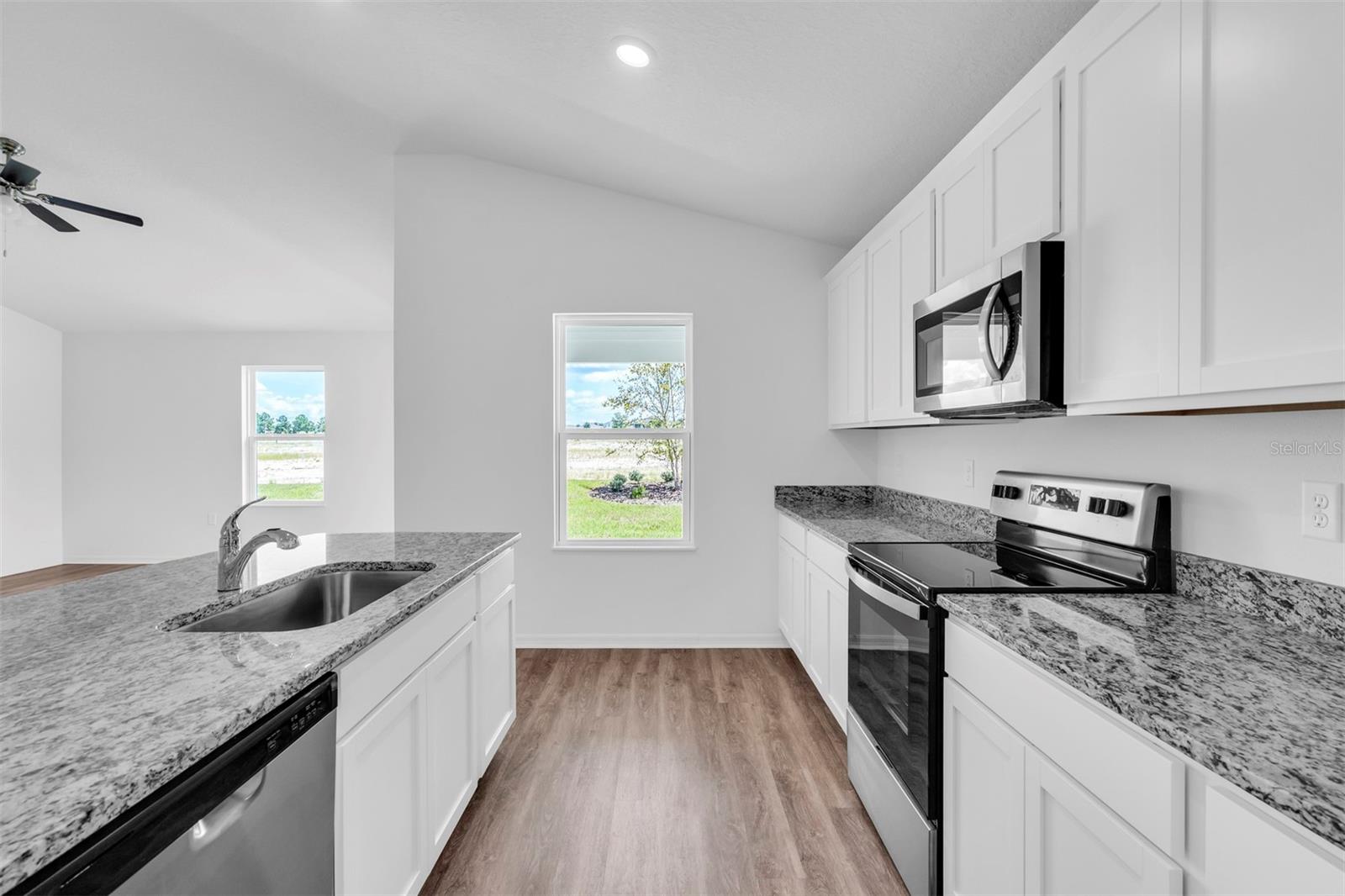 Single Family Residence at 13392 SW 77TH AVE, OCALA, photo 3 of 14
