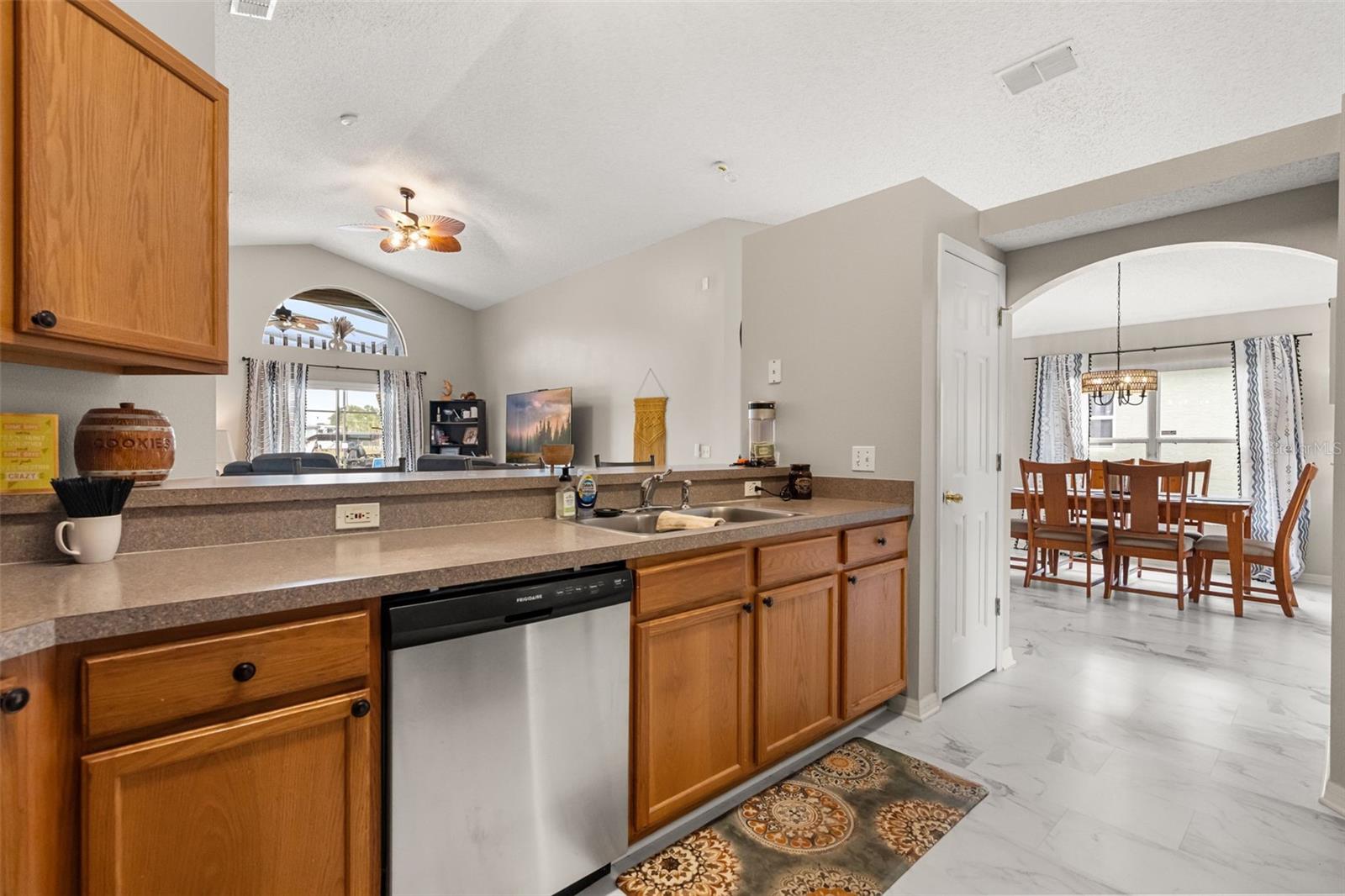 Open Floor Plan - 551 MAJESTY DR, DAVENPORT