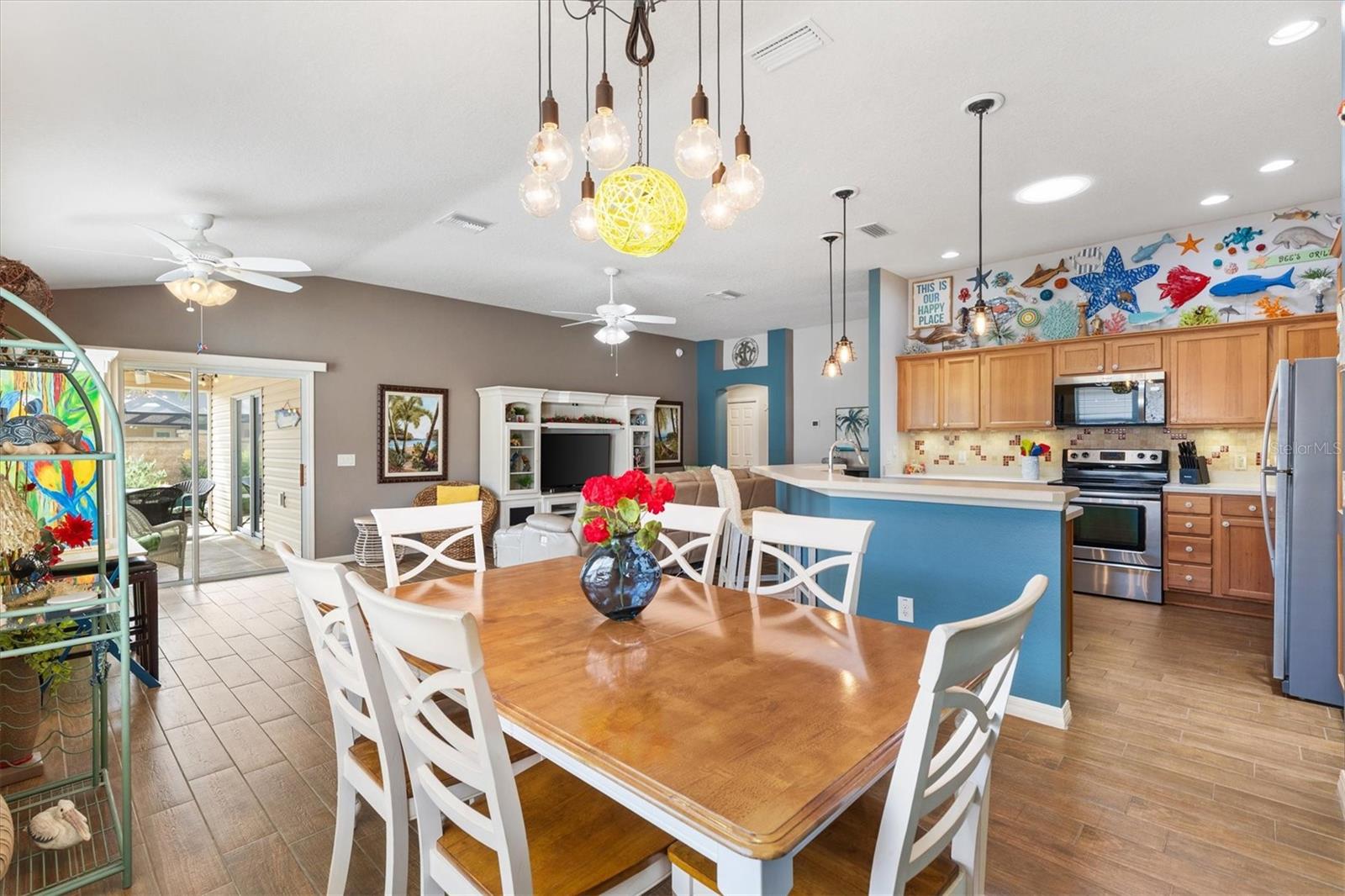 DINING ROOM OPEN FLOOR PLAN - 2398 FLATWOOD ST, THE VILLAGES