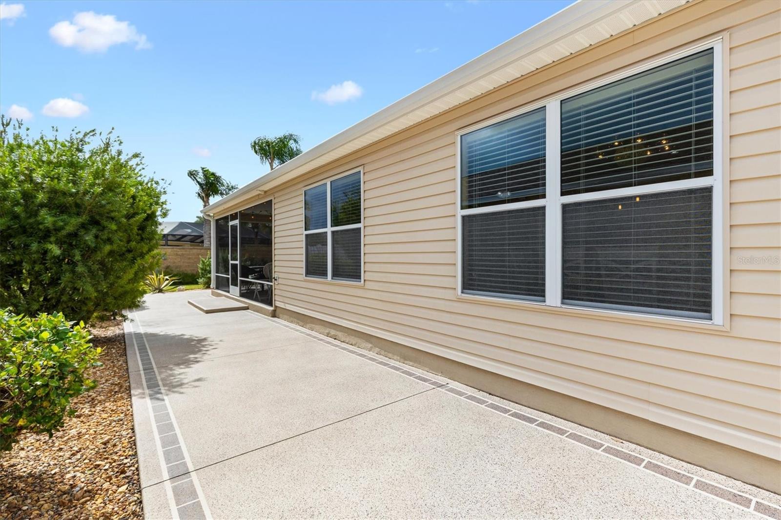SIDE YARD - 2398 FLATWOOD ST, THE VILLAGES