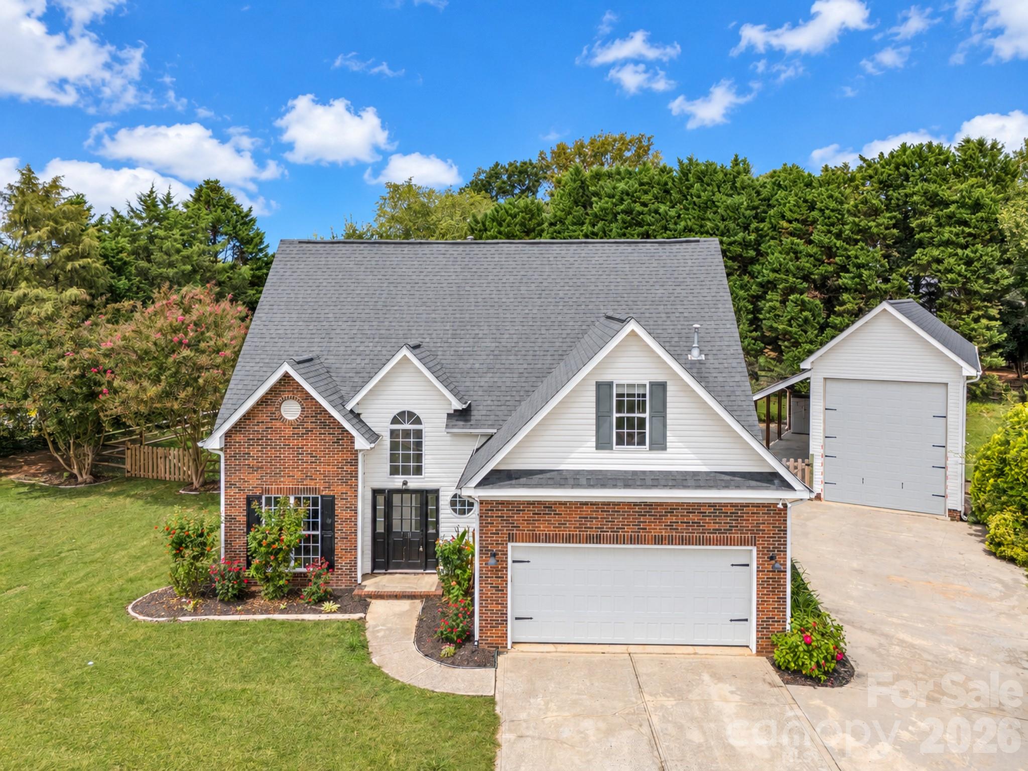118 Breton Court