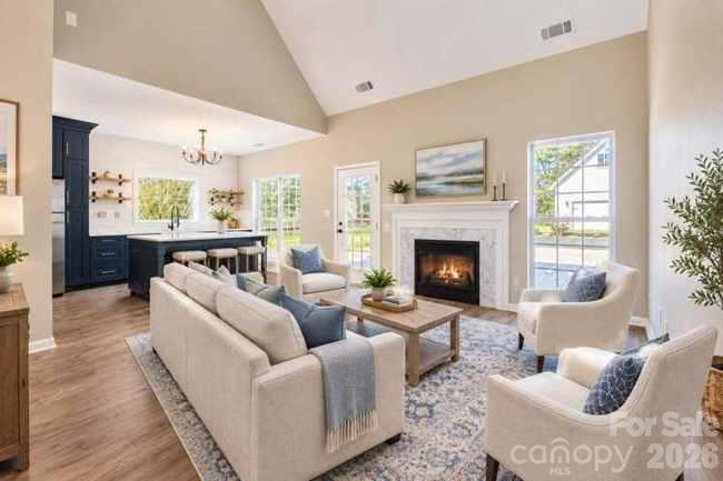 Virtual stage - 118 Breton Court, Mooresville