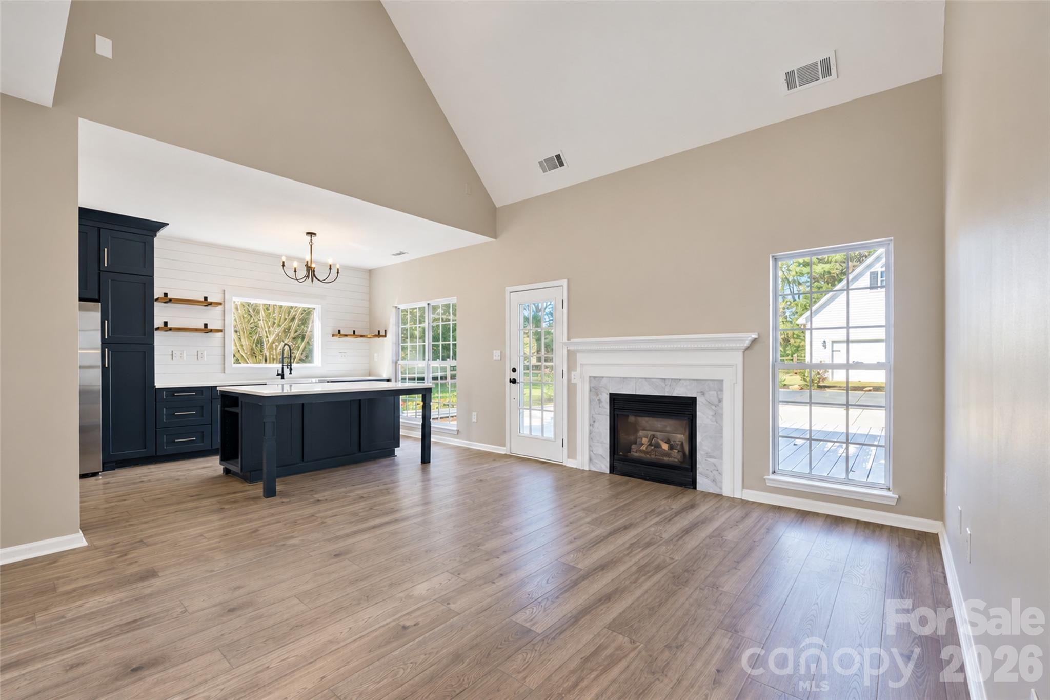 Bright Living room - 118 Breton Court, Mooresville