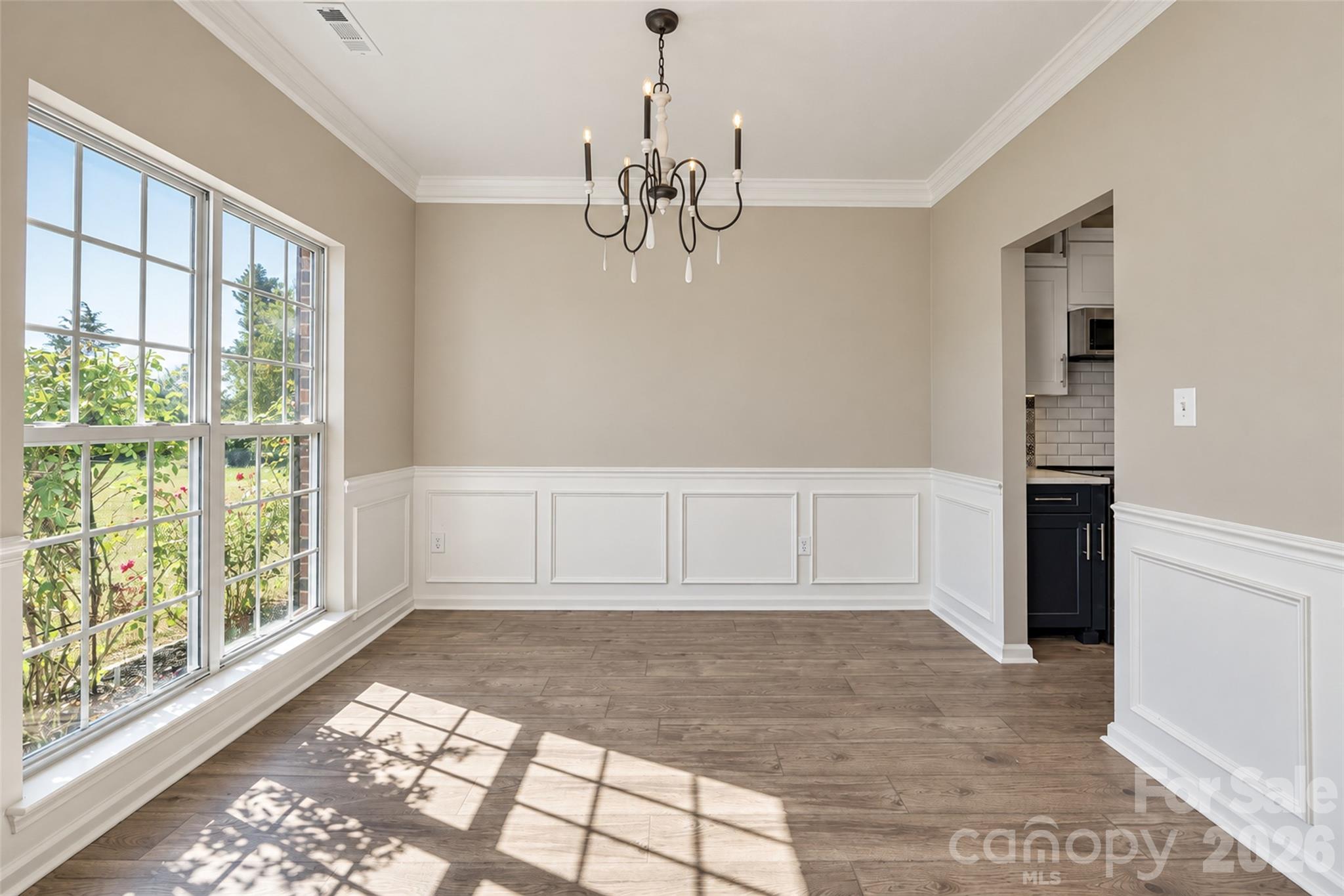 Single Family Residence at 118 Breton Court, Mooresville, photo 27 of 45