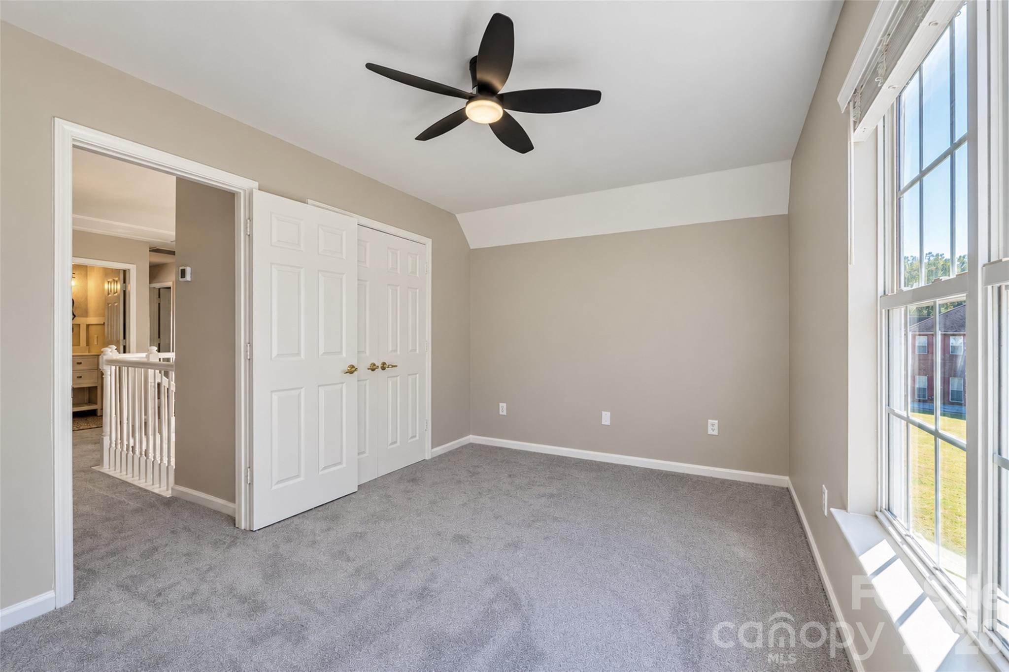 Single Family Residence at 118 Breton Court, Mooresville, photo 35 of 45
