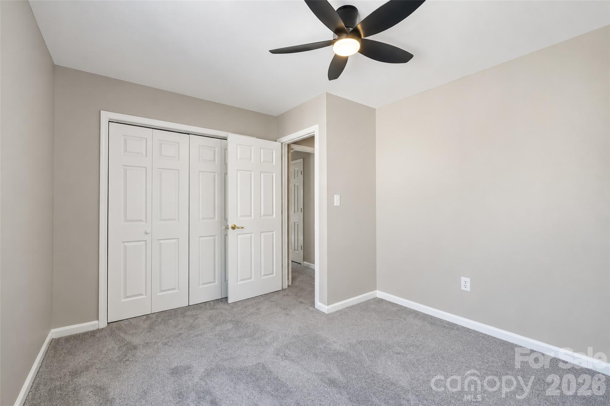 Single Family Residence at 118 Breton Court, Mooresville, photo 42 of 45