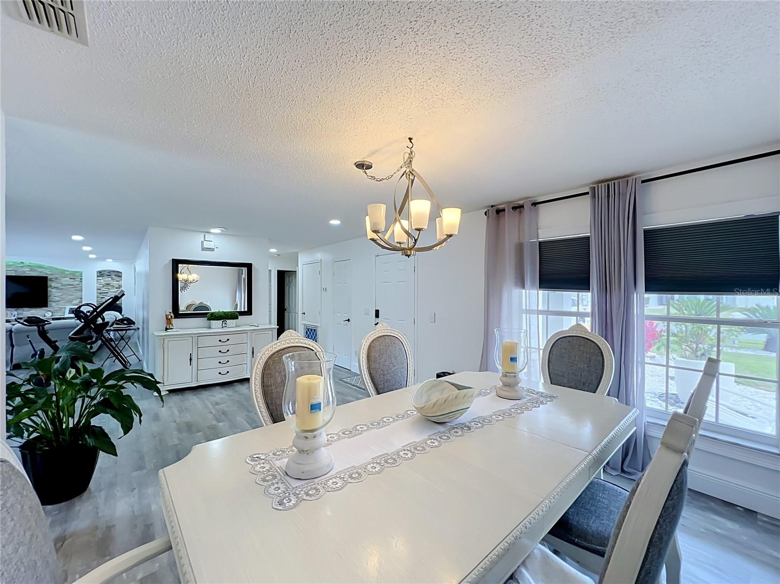 Single Family Residence at 3275 AMBERLEY PARK CIR, KISSIMMEE, photo 16 of 93