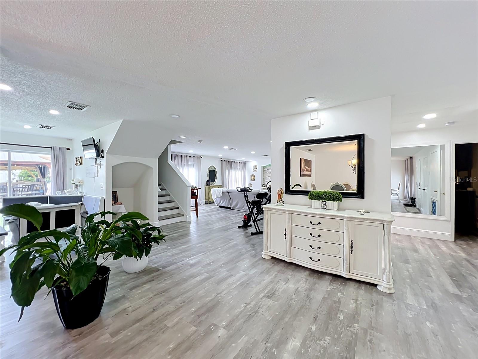 Single Family Residence at 3275 AMBERLEY PARK CIR, KISSIMMEE, photo 18 of 93