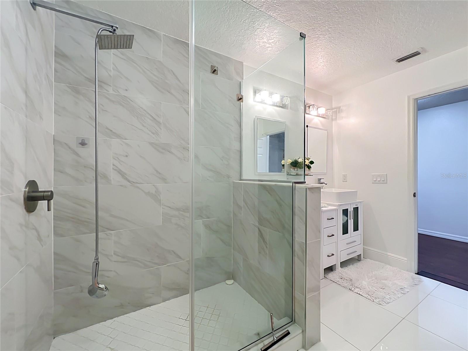 Single Family Residence at 3275 AMBERLEY PARK CIR, KISSIMMEE, photo 57 of 93