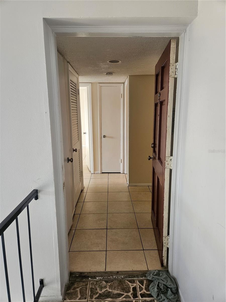 Condominium at 1440 HOLDEN AVE #B9, ORLANDO, photo 4 of 25