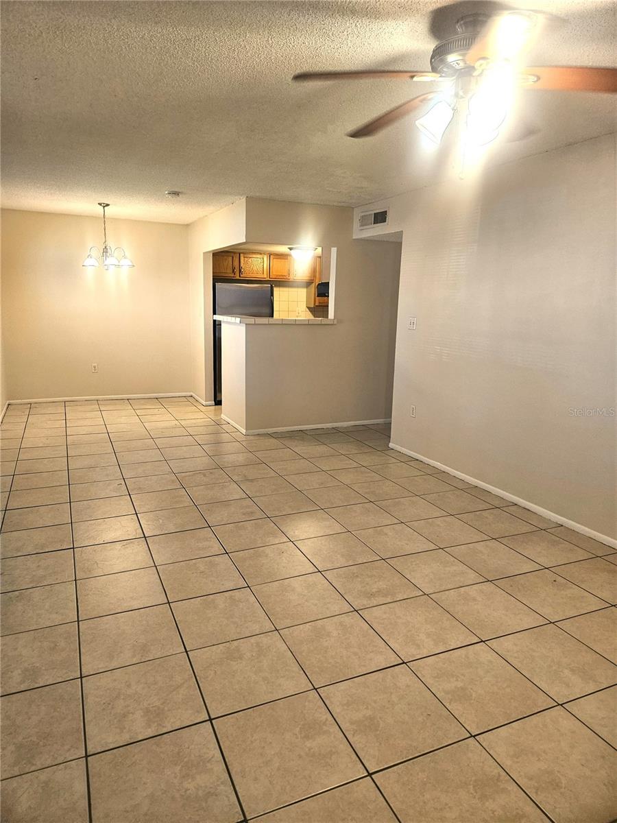 Condominium at 1440 HOLDEN AVE #B9, ORLANDO, photo 9 of 25