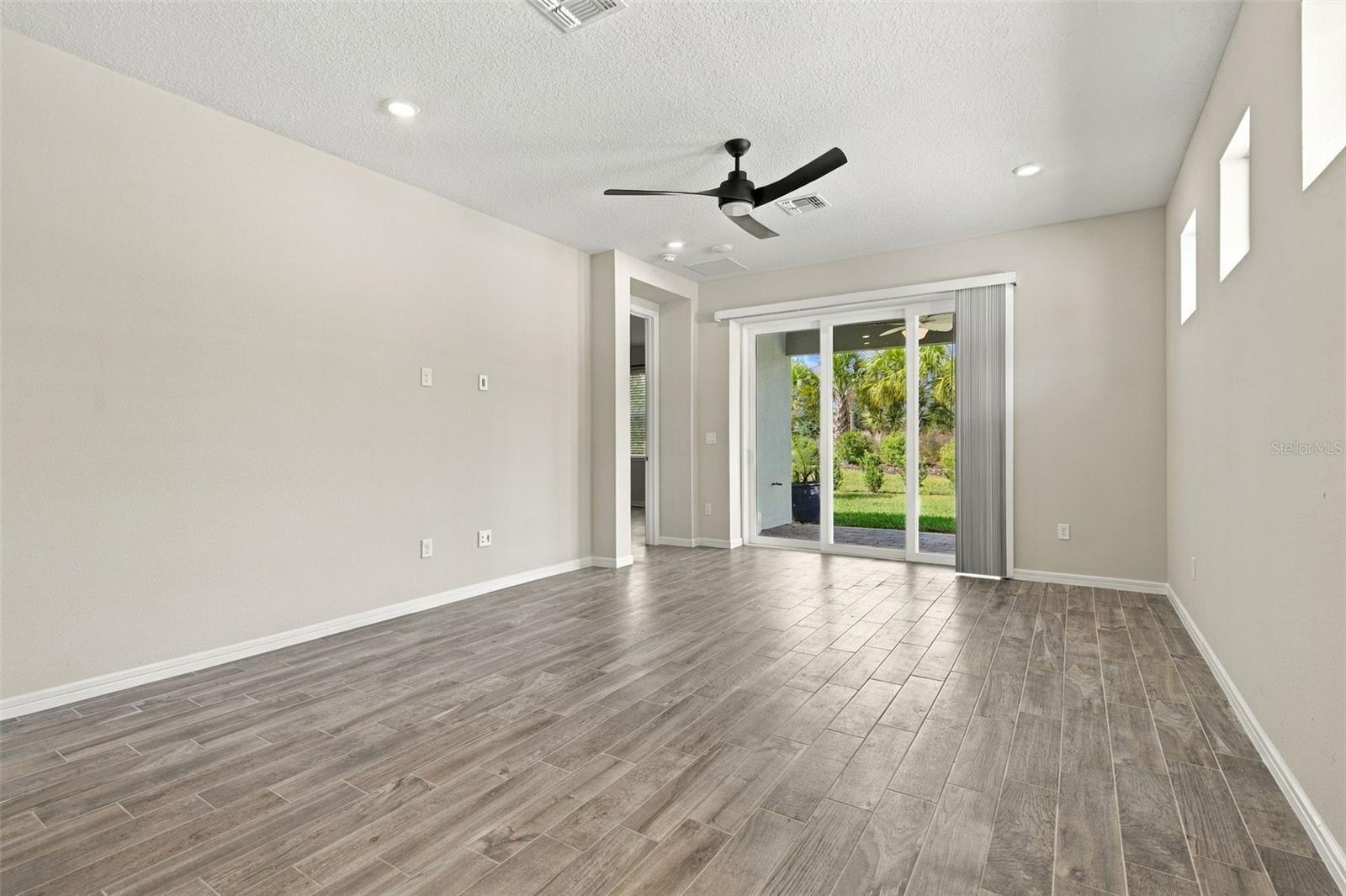 Single Family Residence at 2338 LILY BLOOM RD, ST CLOUD, photo 14 of 39