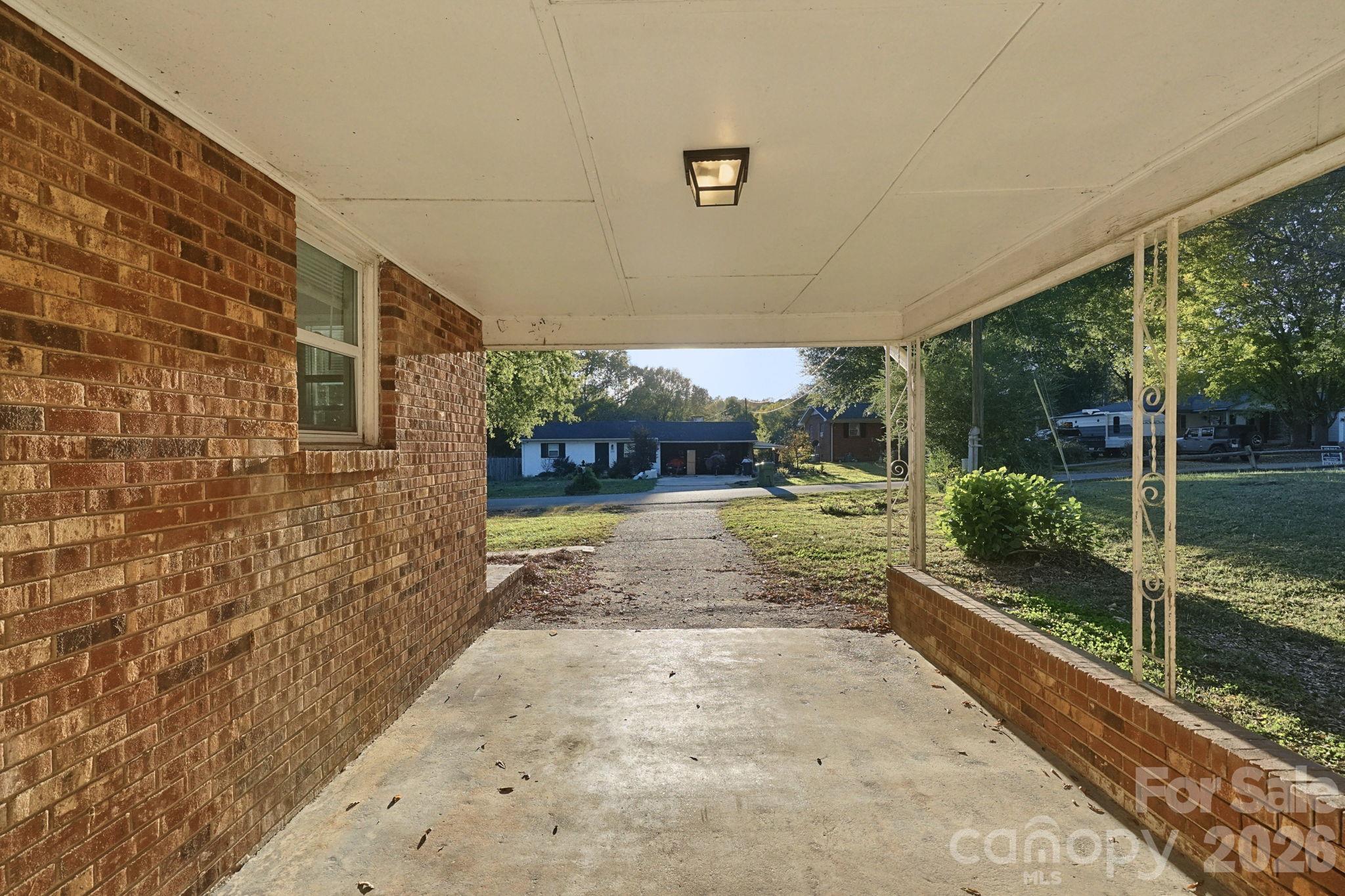 Single Family Residence at 207 Gaddis Drive, Mount Holly, photo 20 of 27