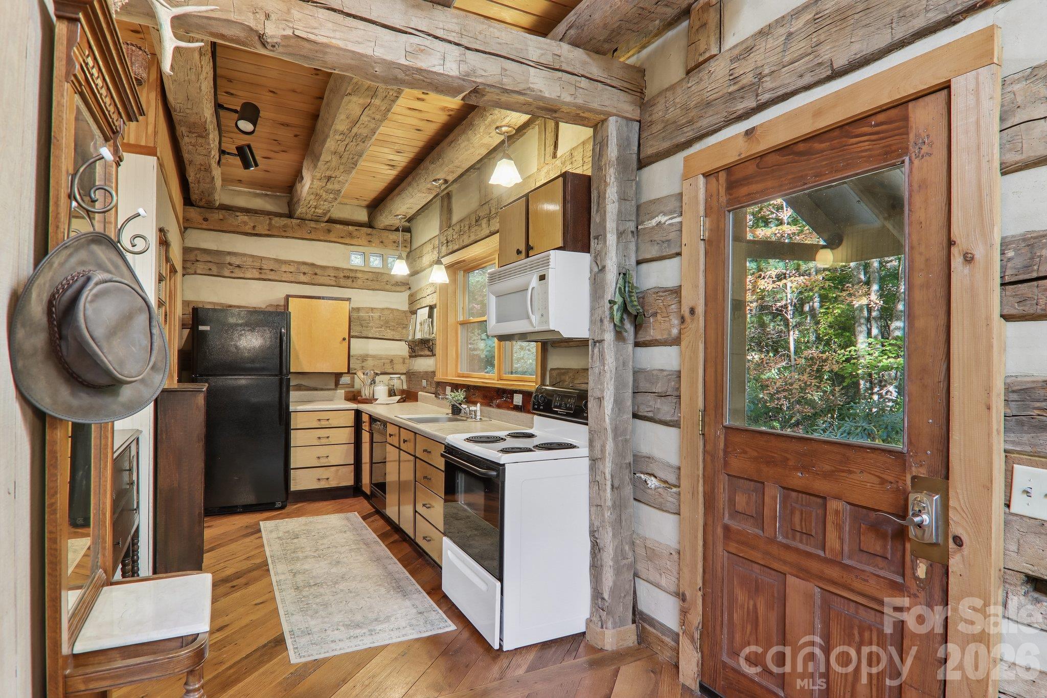Single Family Residence at 755 Hollyberry Lane, Marshall, photo 12 of 44