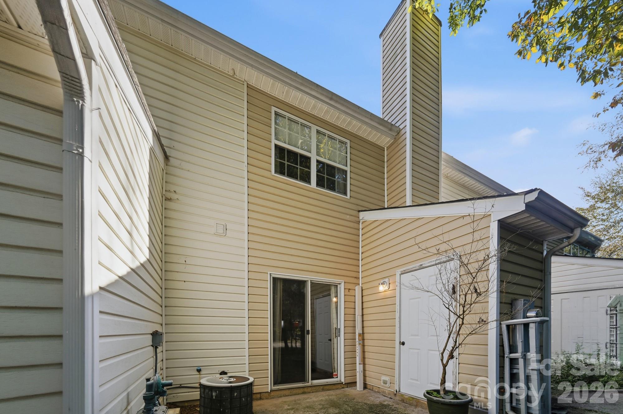 Townhouse at 2220 Preakness Court, Charlotte, photo 26 of 28
