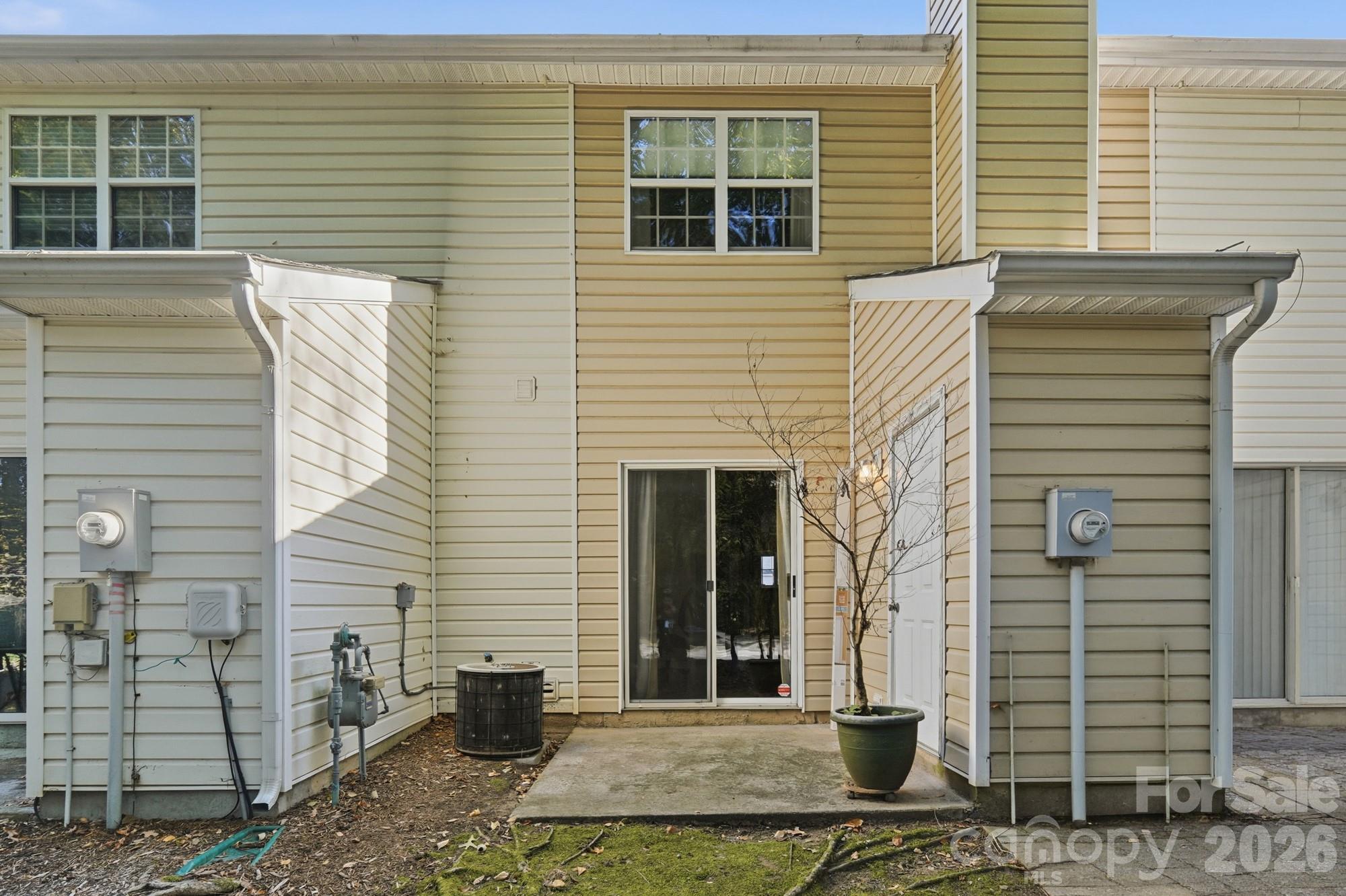 Townhouse at 2220 Preakness Court, Charlotte, photo 27 of 28