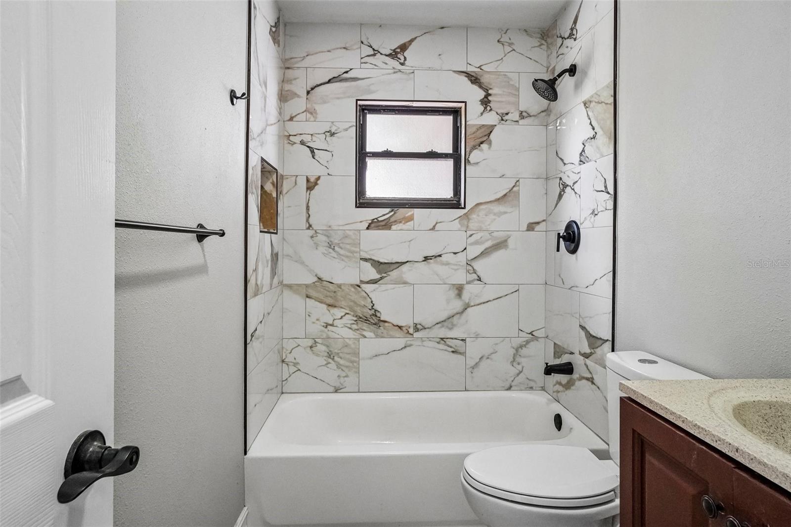 Bathroom 2 View 2 - 715 PAPAYA DR, TAMPA